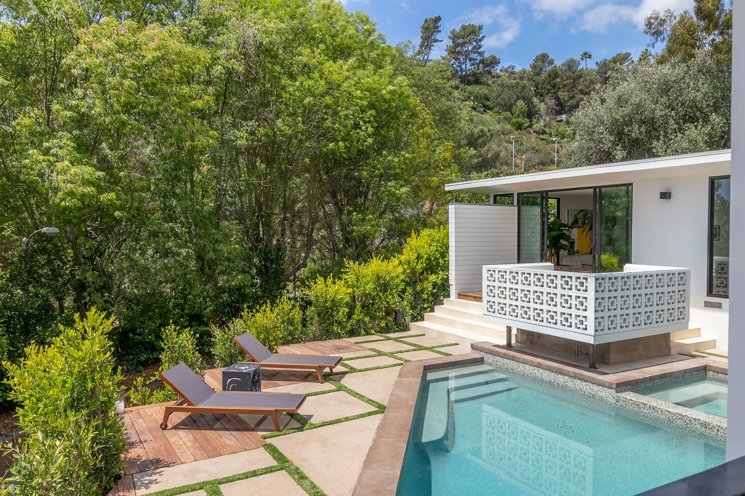 LOS ANGELES HOME POOL