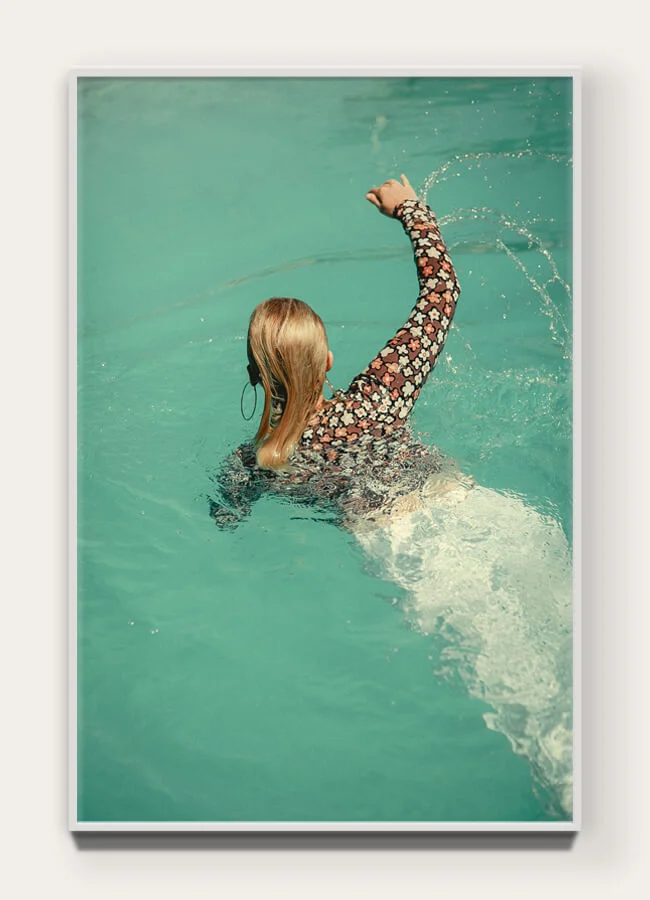 “ Faux Pas ” from “ Pavilion ” 54.6 x 36.4 cm Archival pigment print on 100% cotton rag. Edition of 5 + 1 AP Purchase →
