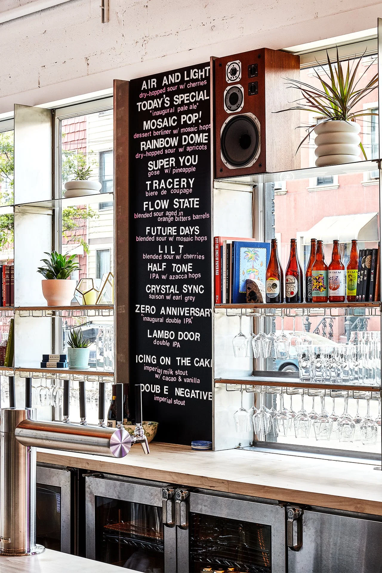 Taproom-Taps-Shelves-List.jpg