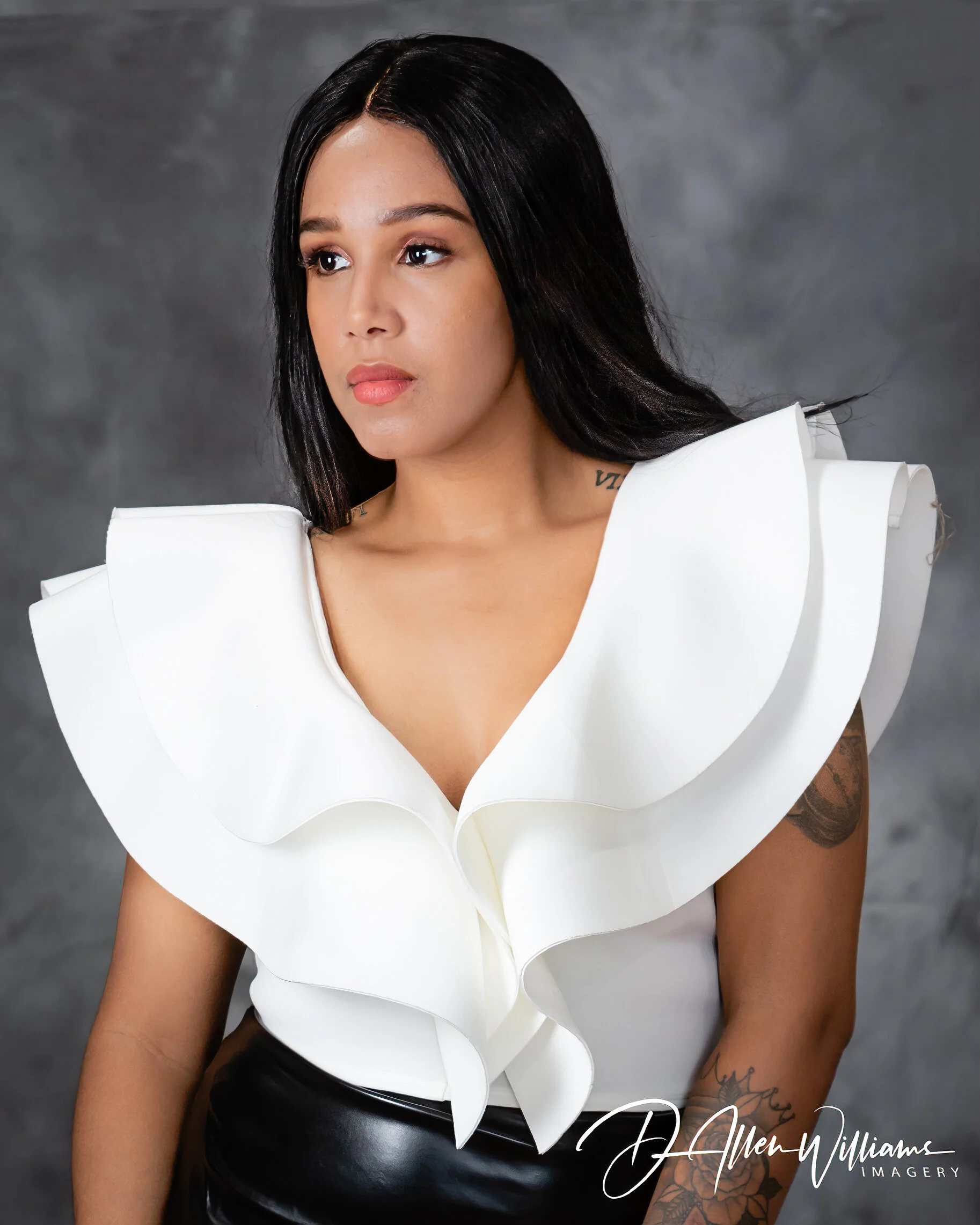 Dominique II Photoshoot04160-Edit-Edit.jpg