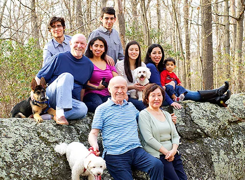 York-PA-Ken-Bruggeman-Photography-Outdoor-Family-Portrait-gallery-Thumbnail-1.jpg