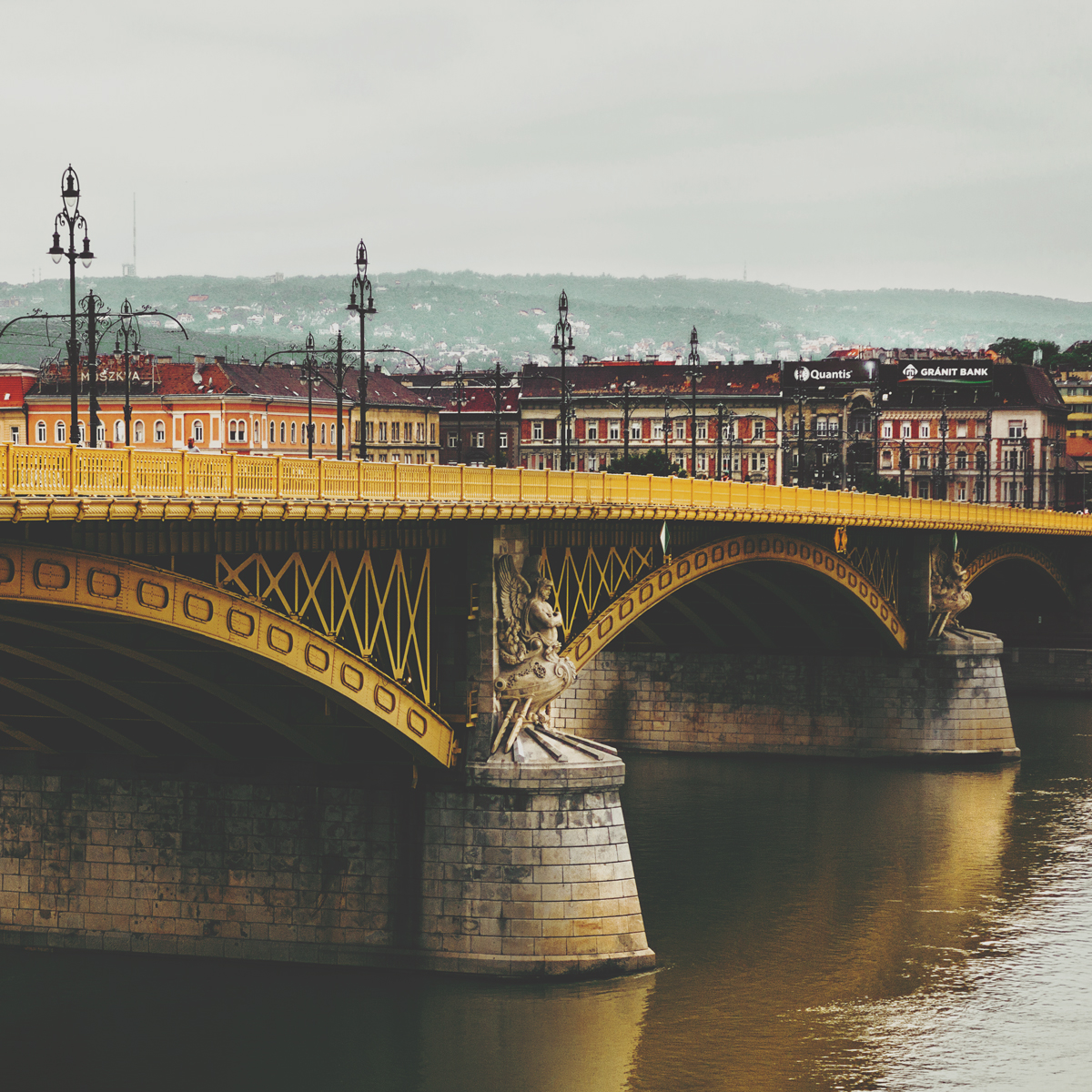 budapest-margaret-bridge.jpg