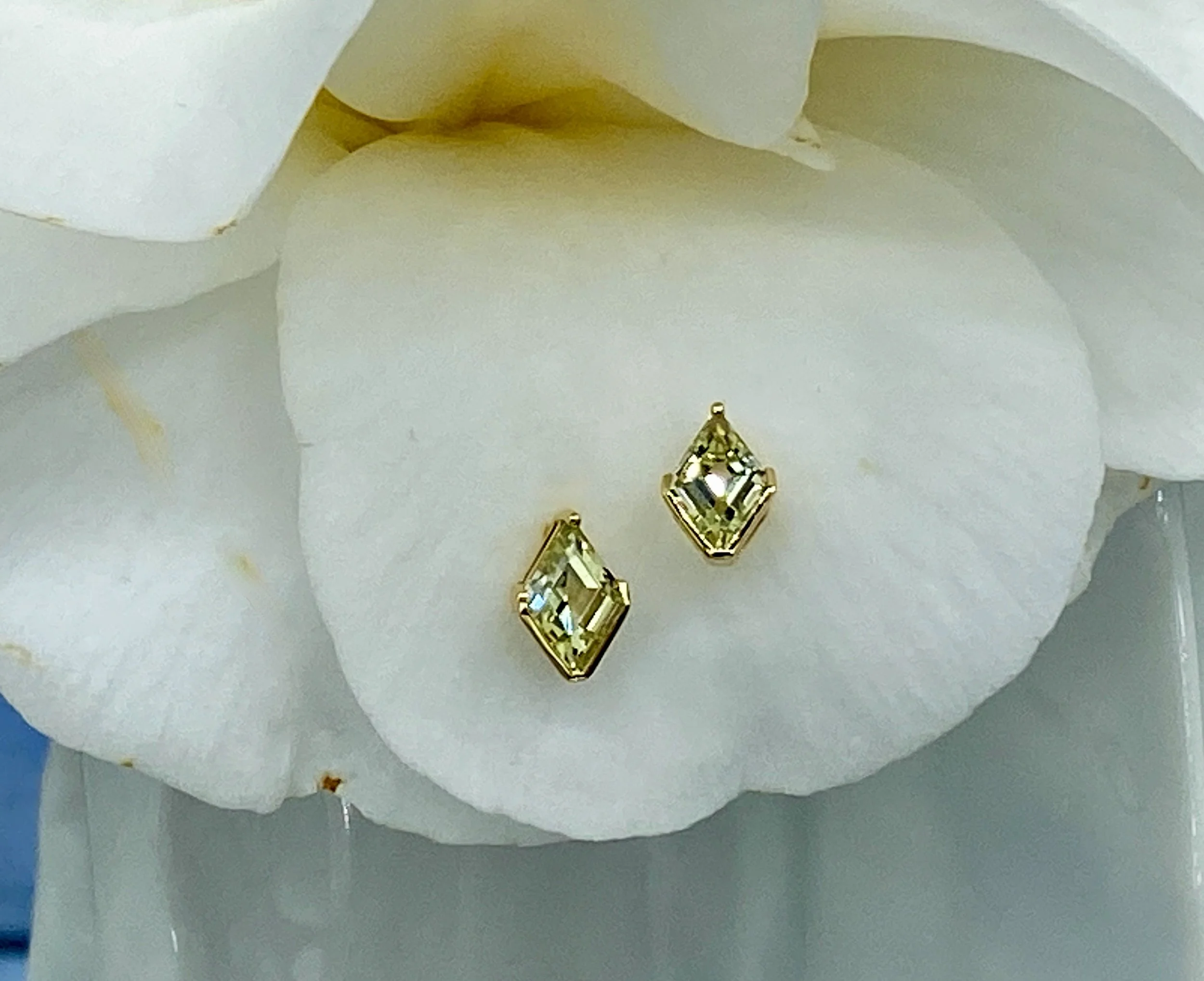 Chrysoberyl Marquis stud earring