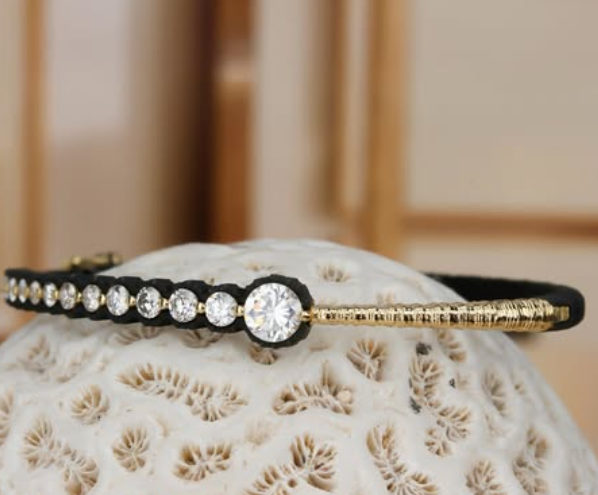 Scallop Hinged Bracelet