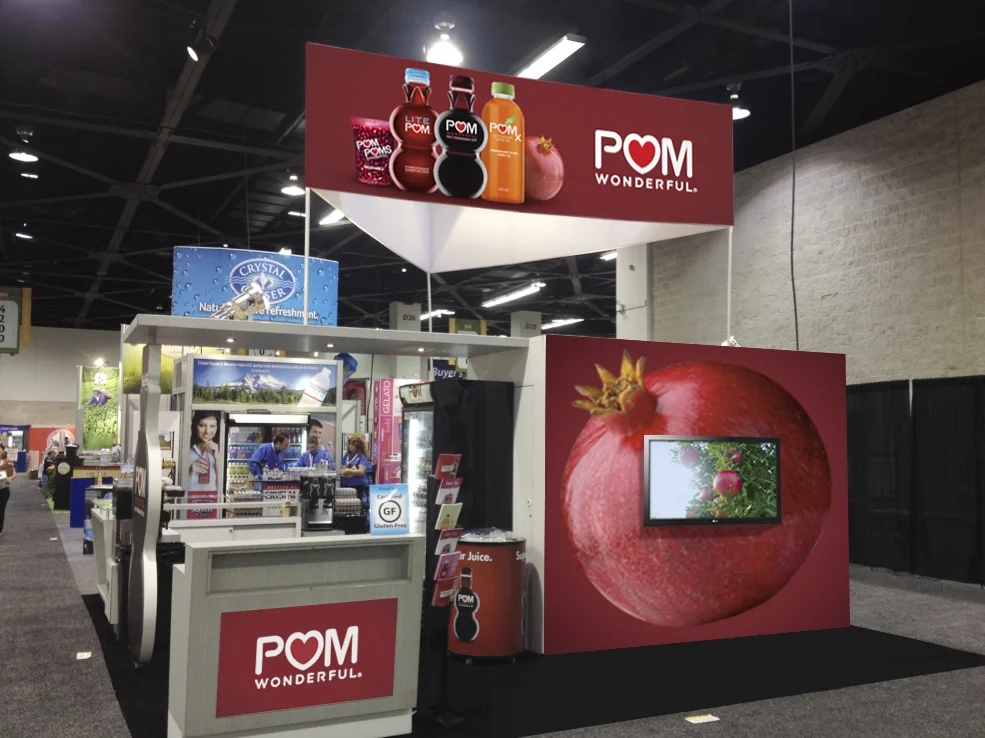 PJ8941_POM_Booth_tvwall4.jpg