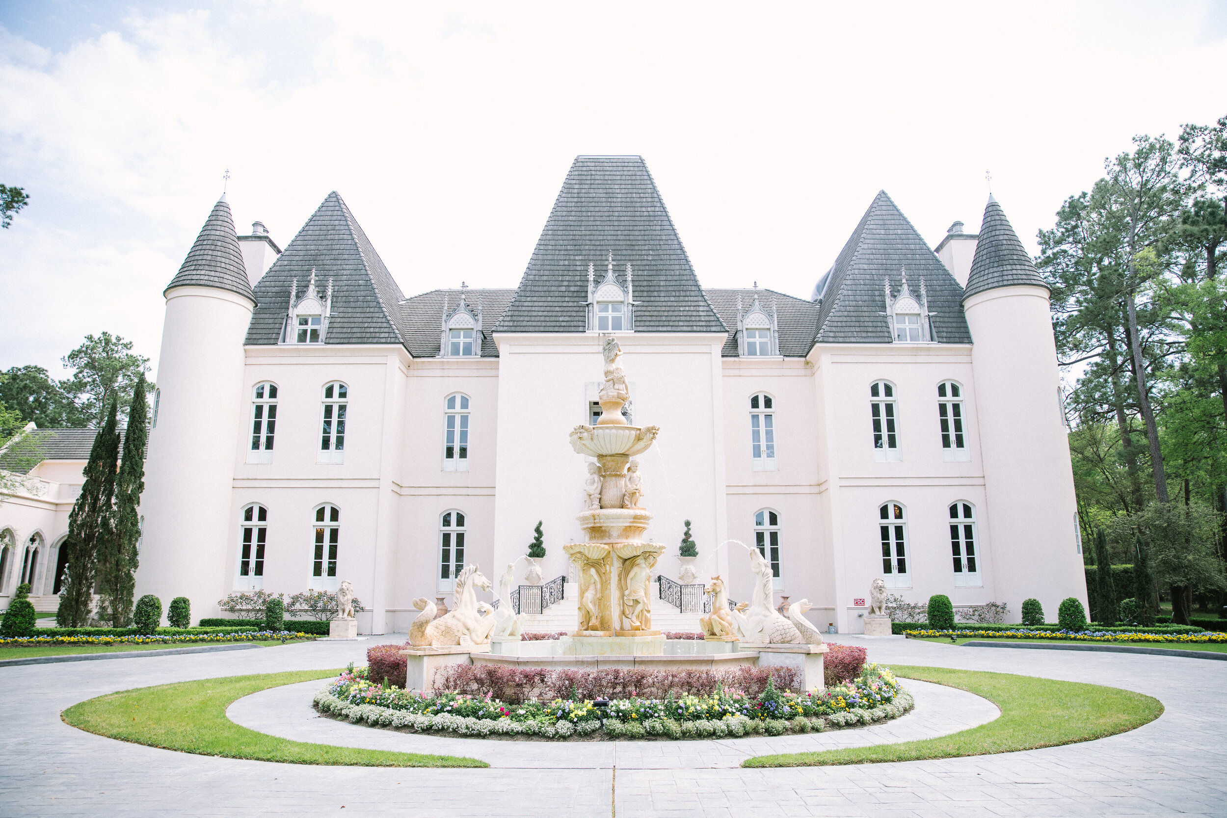 Ellen-Ashton-Photography-Chateau-Cocomar-wedding-Shannon-rose-events7.jpg