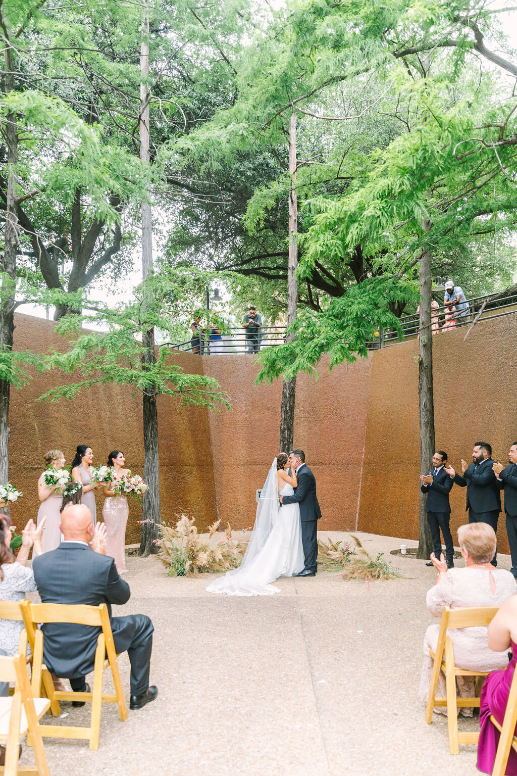 Ellen-Ashton-Photography-Dallas-Wedding-Photographers-Girt-and-gold-events-weddings115.jpg