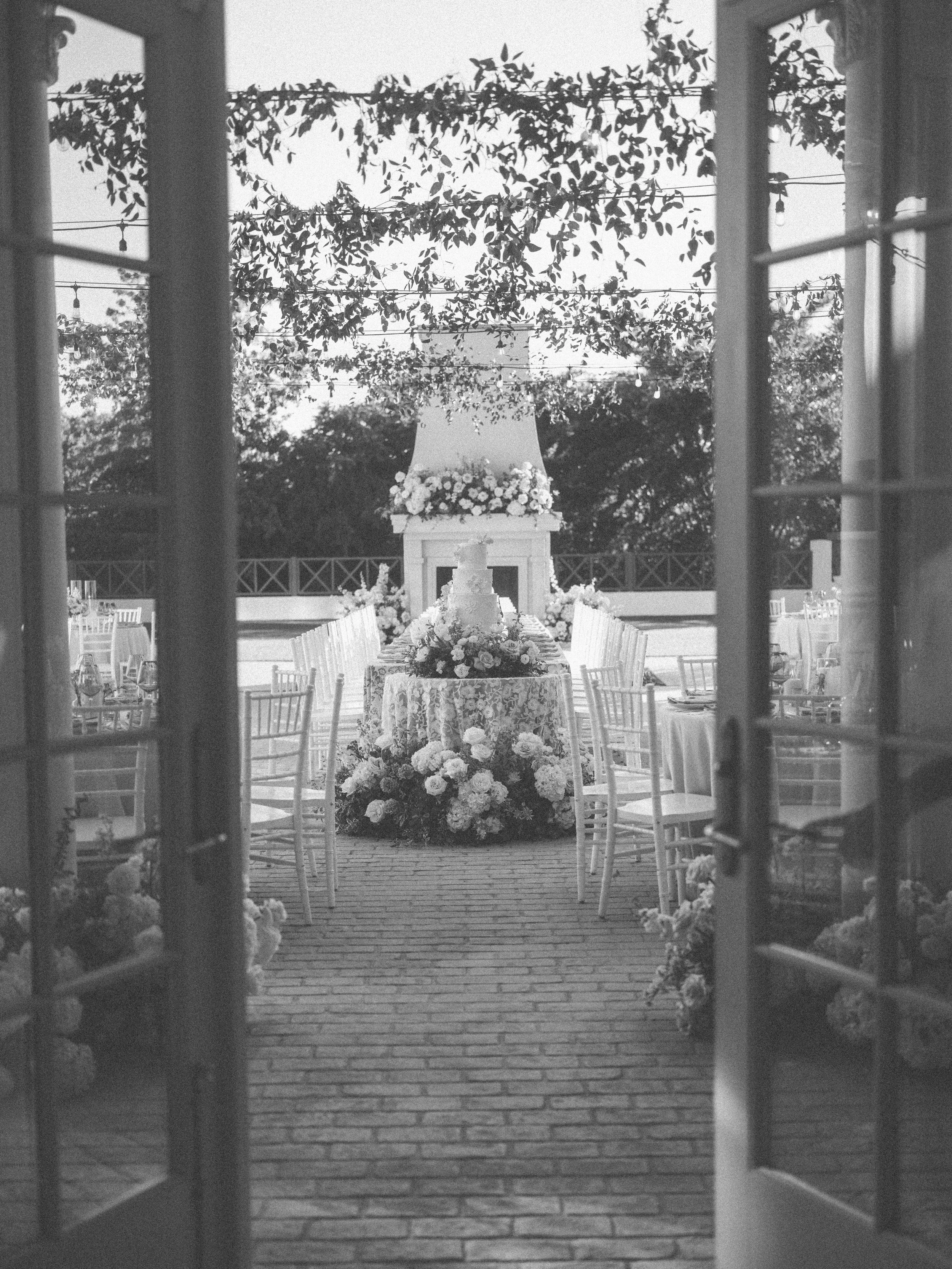 Ellen-Ashton-Photography-Dallas-Wedding-Photographer-The-Hillside-Estate-Weddings159.jpg