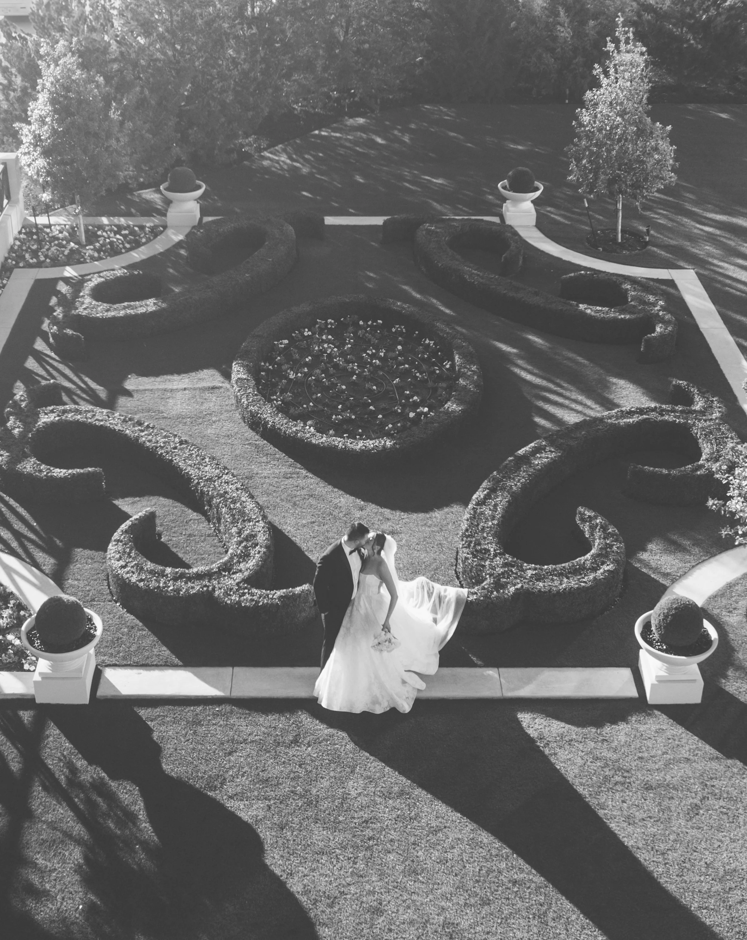 Ellen-Ashton-Photography-Dallas-Wedding-Photographer-The-Hillside-Estate10.jpg