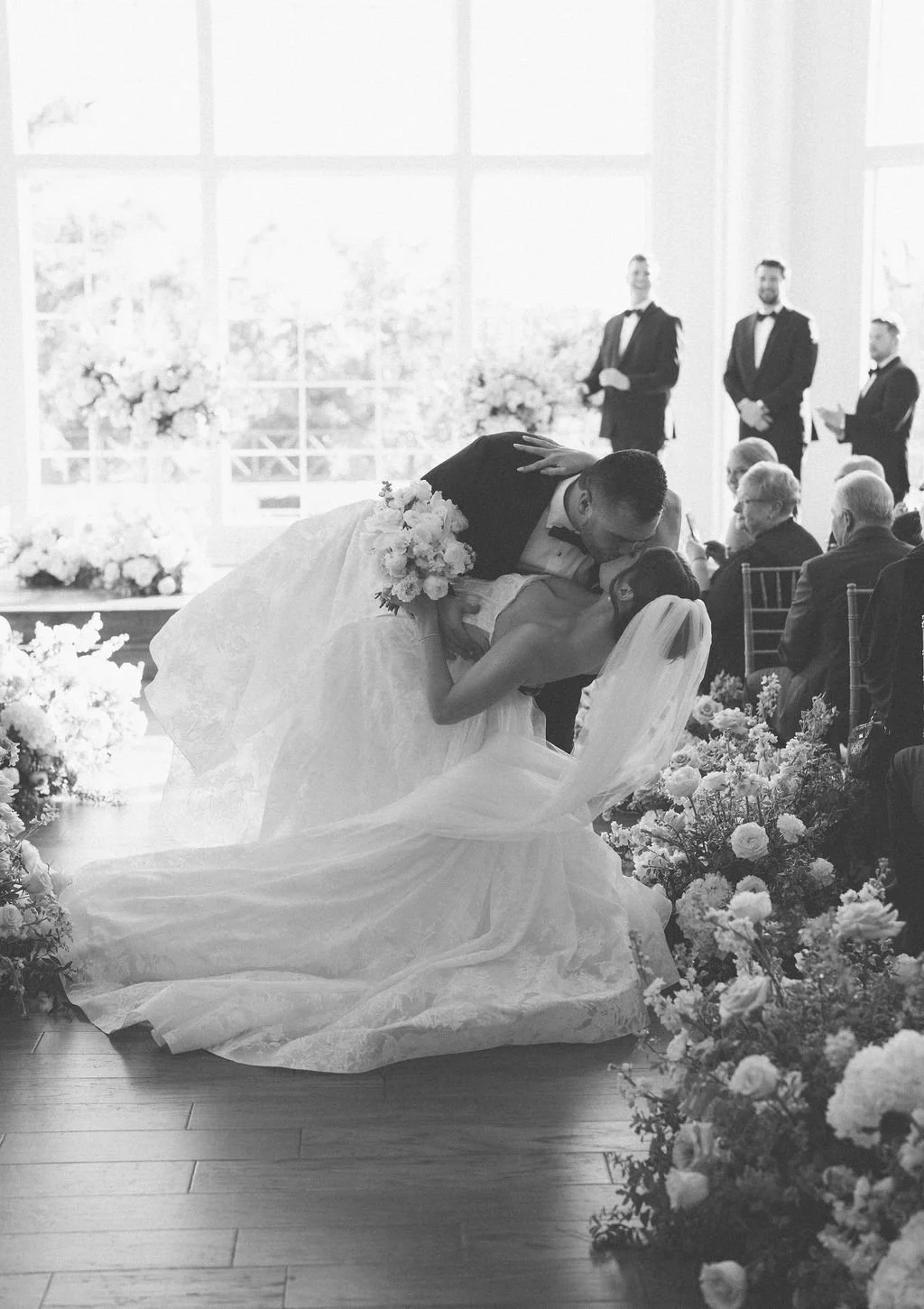 Ellen-Ashton-Photography-Dallas-Wedding-Photographer-The-Hillside-Estate50.jpg