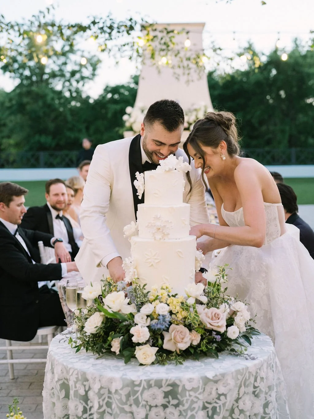 Ellen-Ashton-Photography-Dallas-Wedding-Photographer-The-Hillside-Estate67.jpg