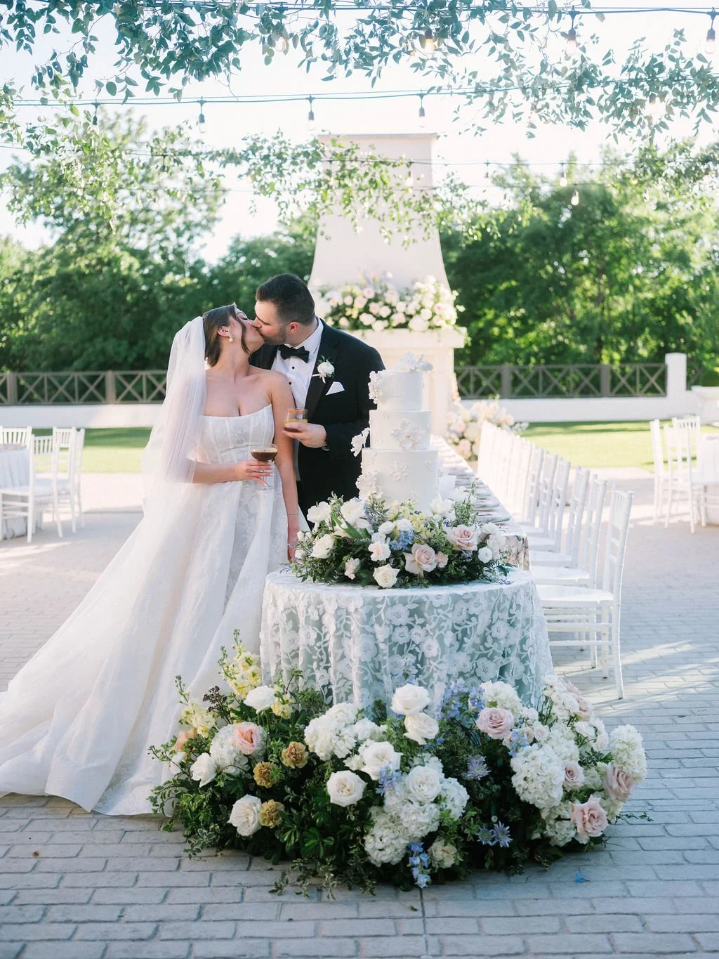 Ellen-Ashton-Photography-Dallas-Wedding-Photographer-The-Hillside-Estate92.jpg
