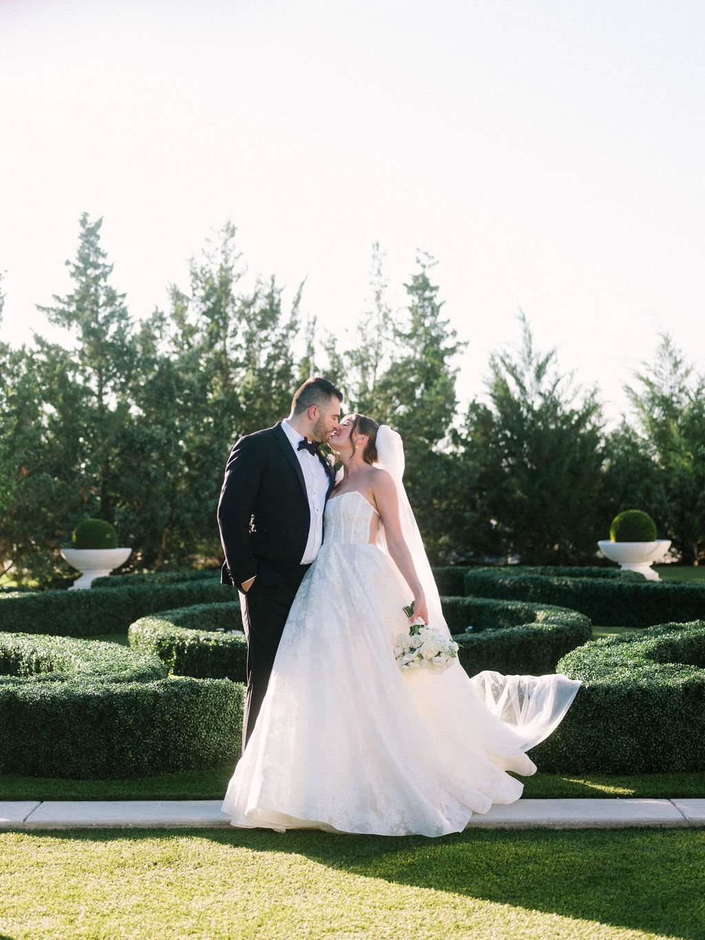 Ellen-Ashton-Photography-Dallas-Wedding-Photographer-The-Hillside-Estate98.jpg