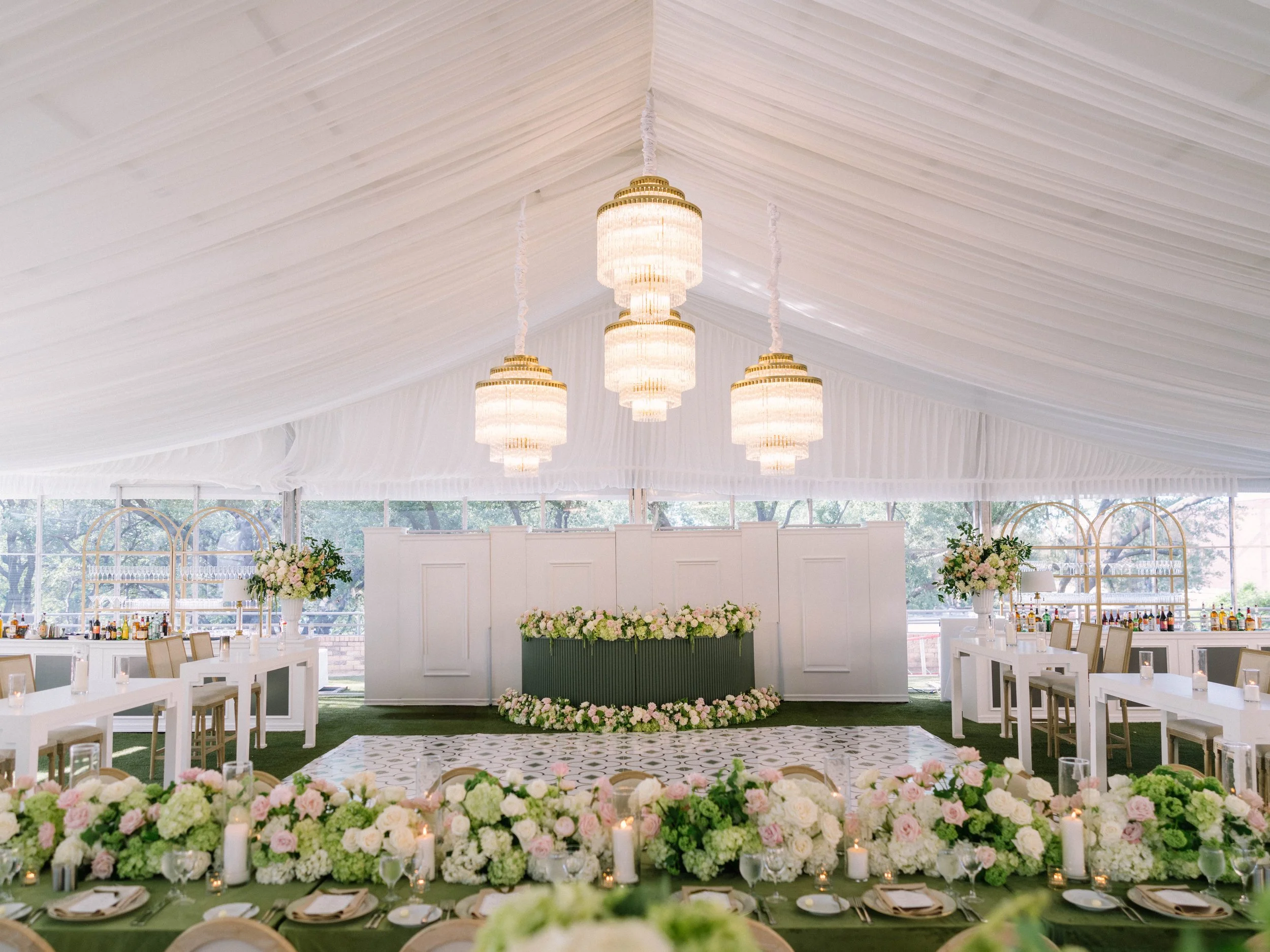 Ellen-Ashton-Photography-Dallas-Wedding-Photographer-Ritz-carlton-wedding422.jpg