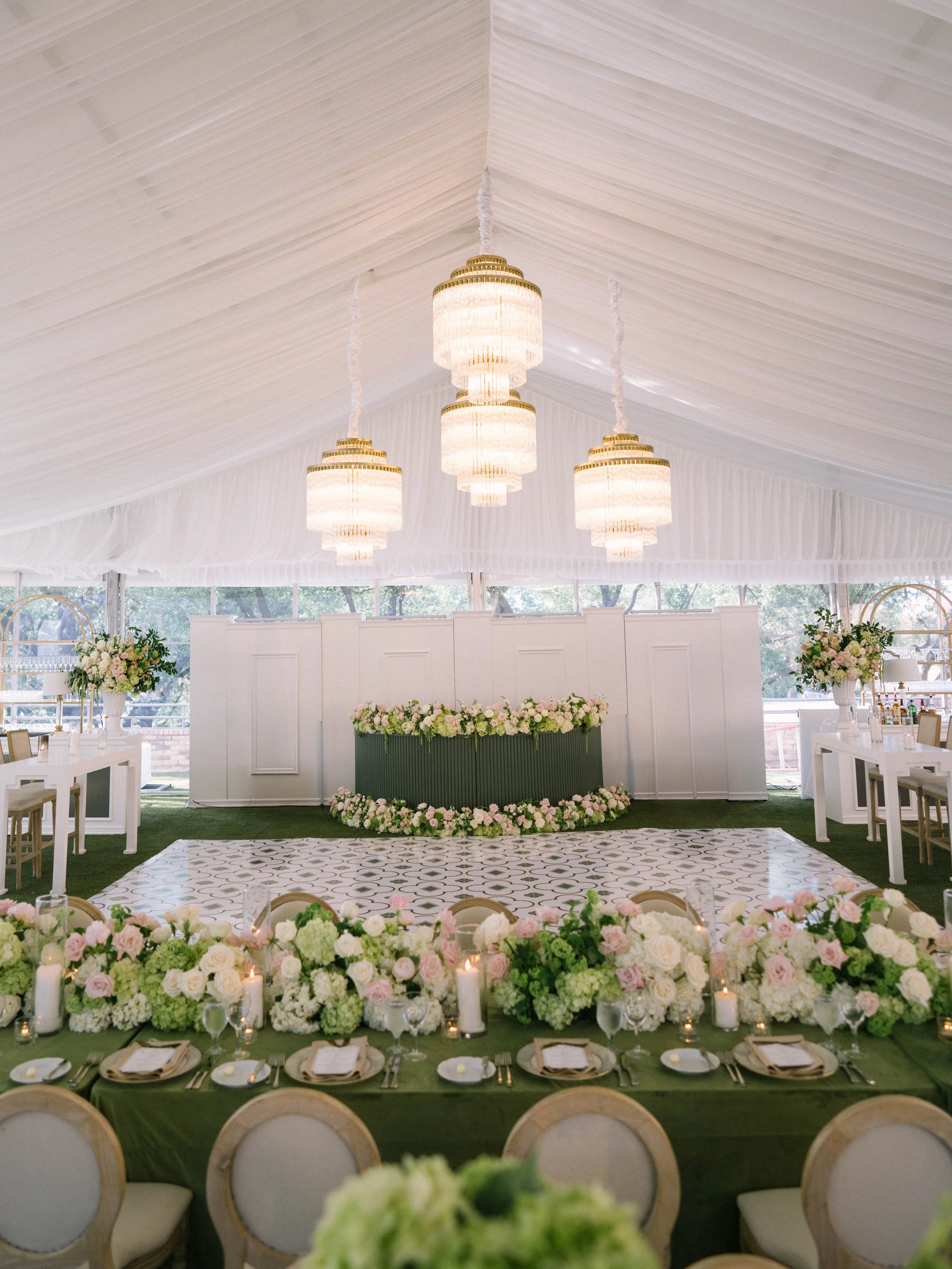 Ellen-Ashton-Photography-Dallas-Wedding-Photographer-Ritz-carlton-wedding421.jpg