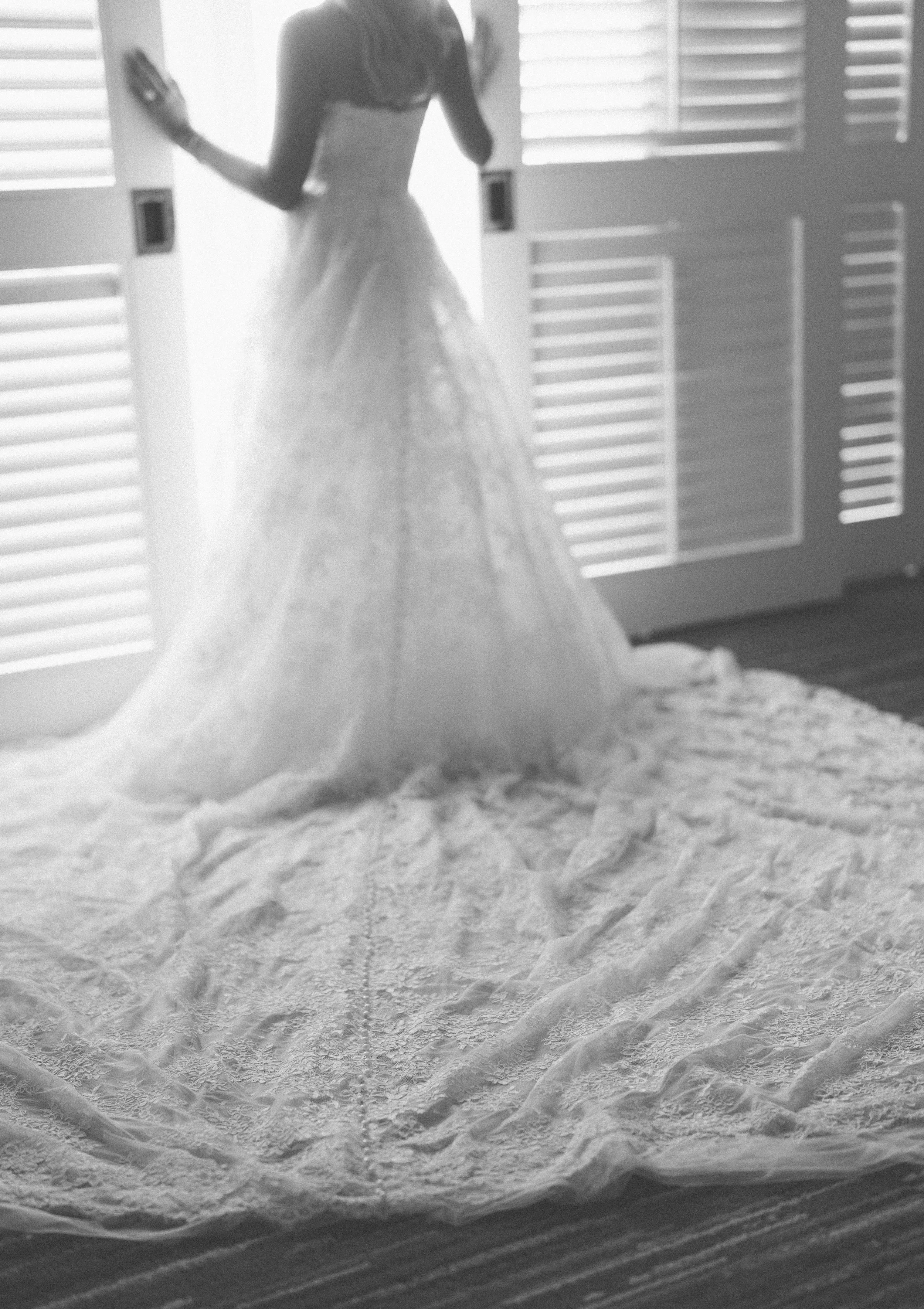 Ellen-Ashton-Photography-Dallas-Wedding-Photographer-Ritz-carlton-wedding540.jpg