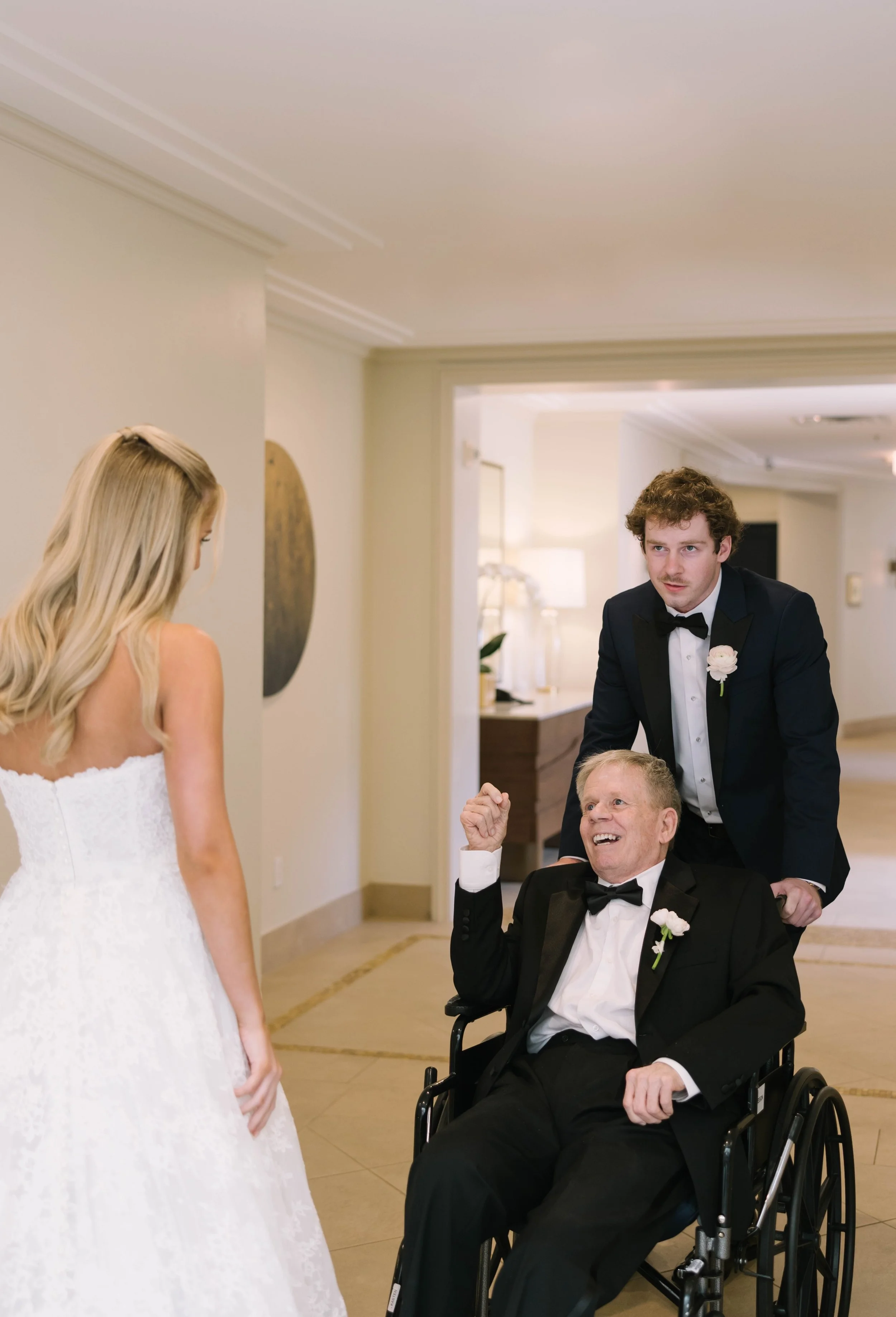 Ellen-Ashton-Photography-Dallas-Wedding-Photographer-Ritz-carlton-wedding715.jpg