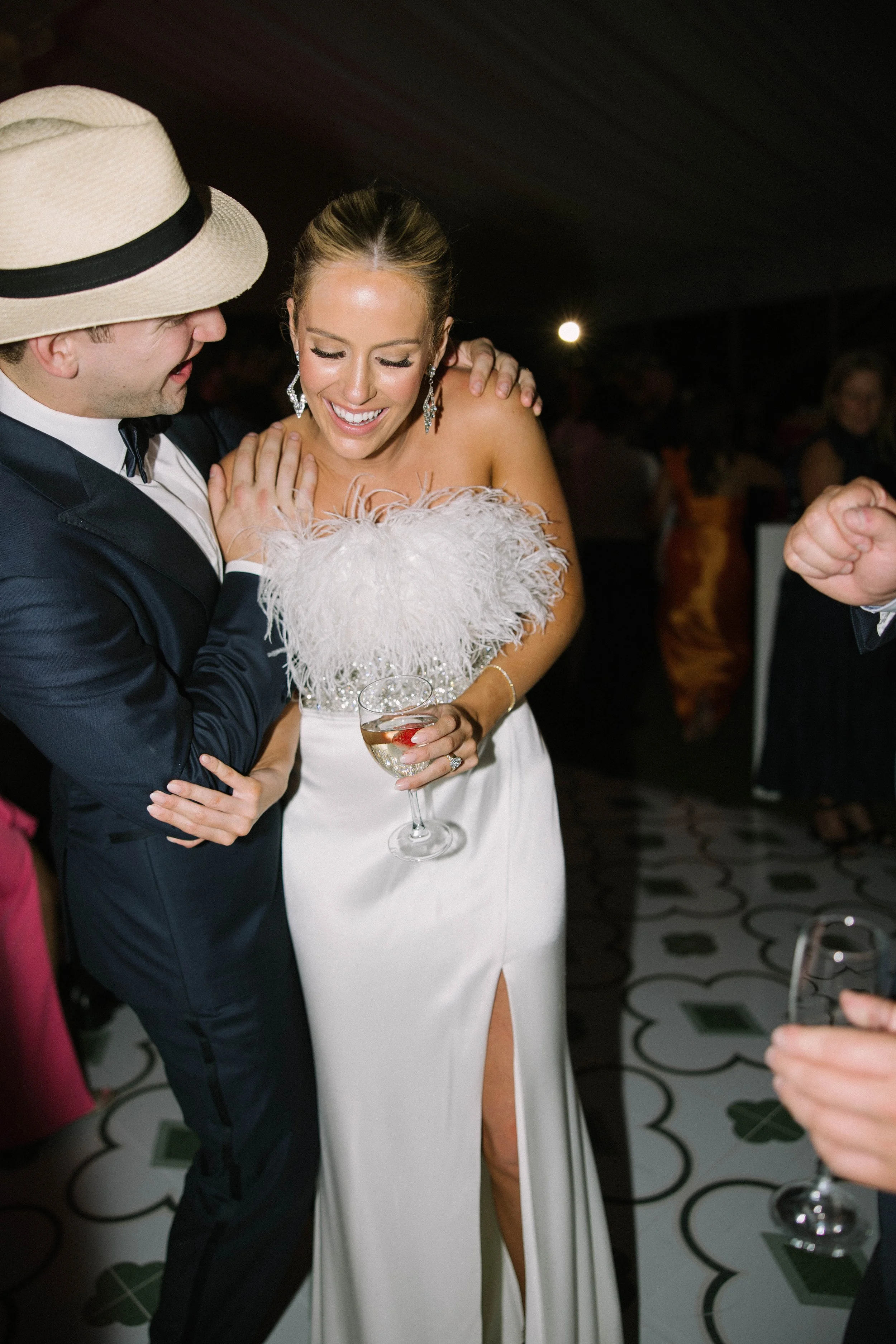 Ellen-Ashton-Photography-Dallas-Wedding-Photographer-Ritz-carlton-wedding759.jpg