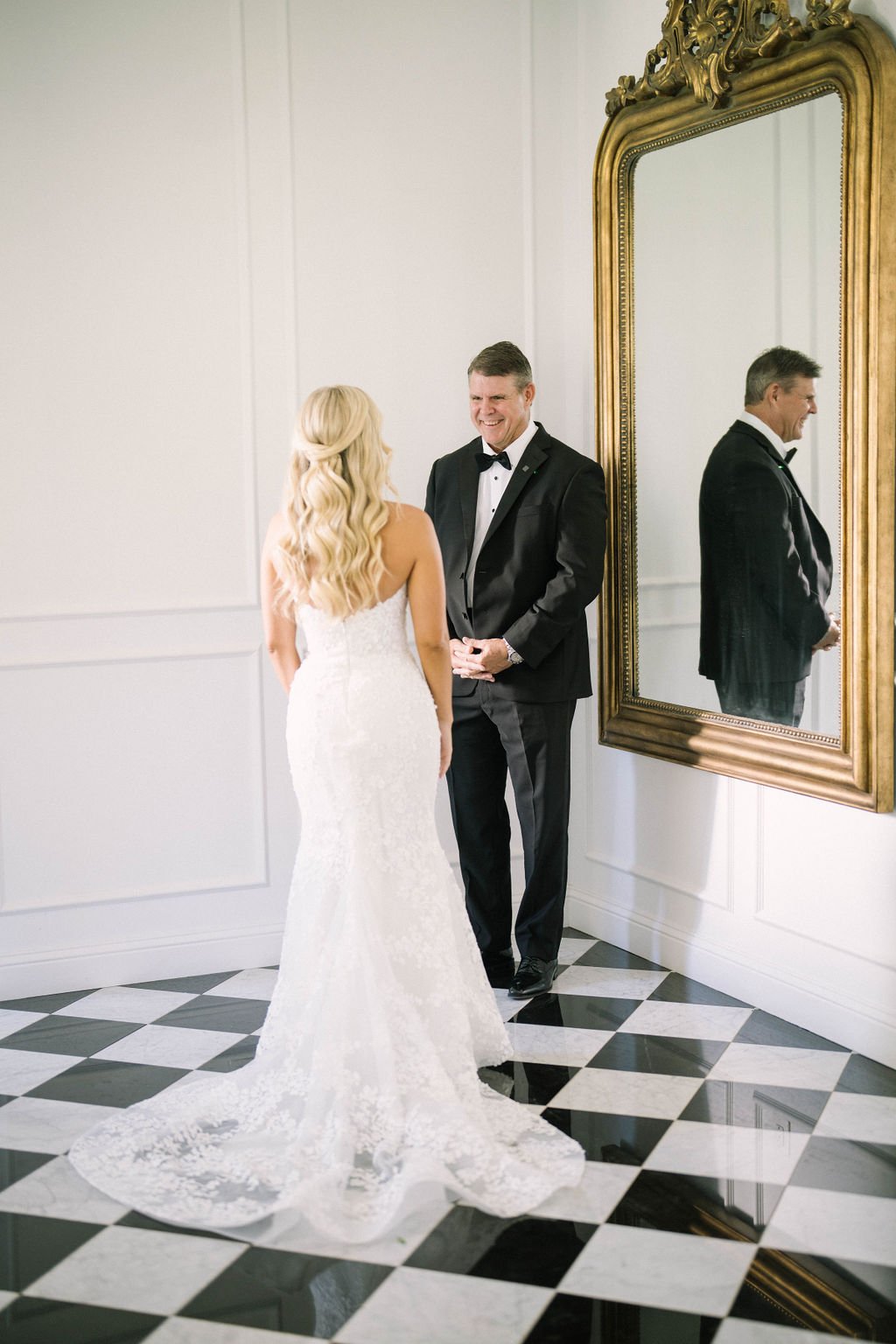 Ellen-Ashton-photography-Dallas-wedding-Photographers-The-Nest-At-Ruth-Farms20.jpg