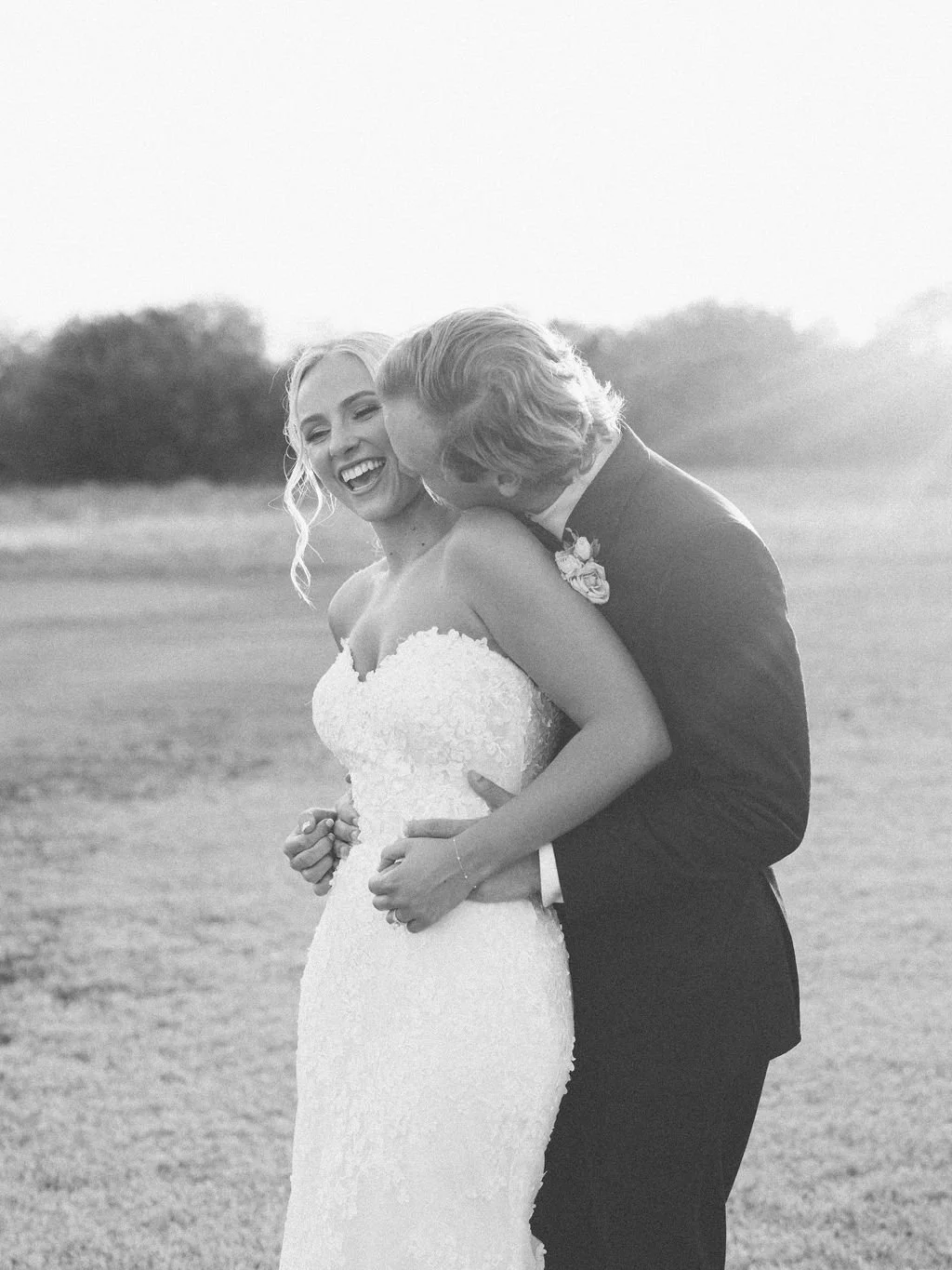 Ellen-Ashton-photography-Dallas-wedding-Photographers-The-Nest-At-Ruth-Farms67.jpg