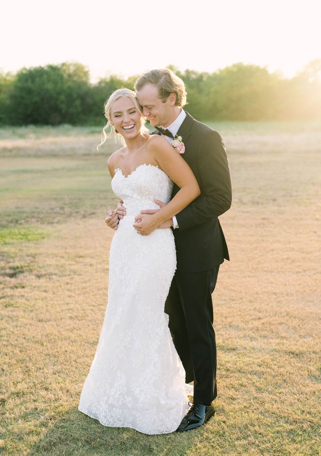 Ellen-Ashton-photography-Dallas-wedding-Photographers-The-Nest-At-Ruth-Farms69.jpg