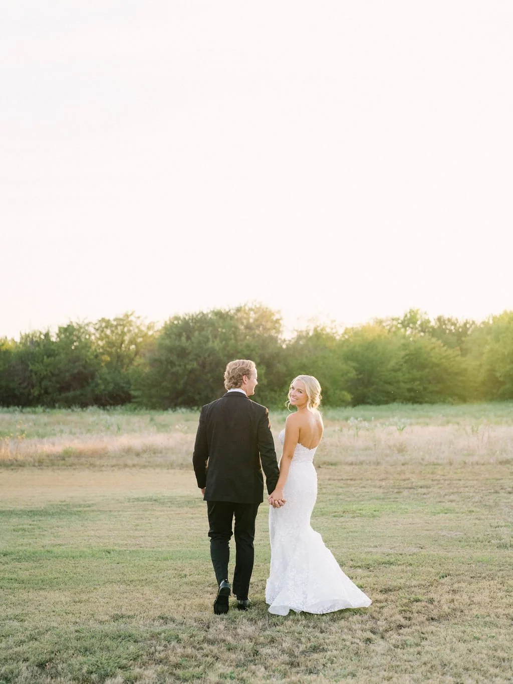 Ellen-Ashton-photography-Dallas-wedding-Photographers-The-Nest-At-Ruth-Farms71.jpg