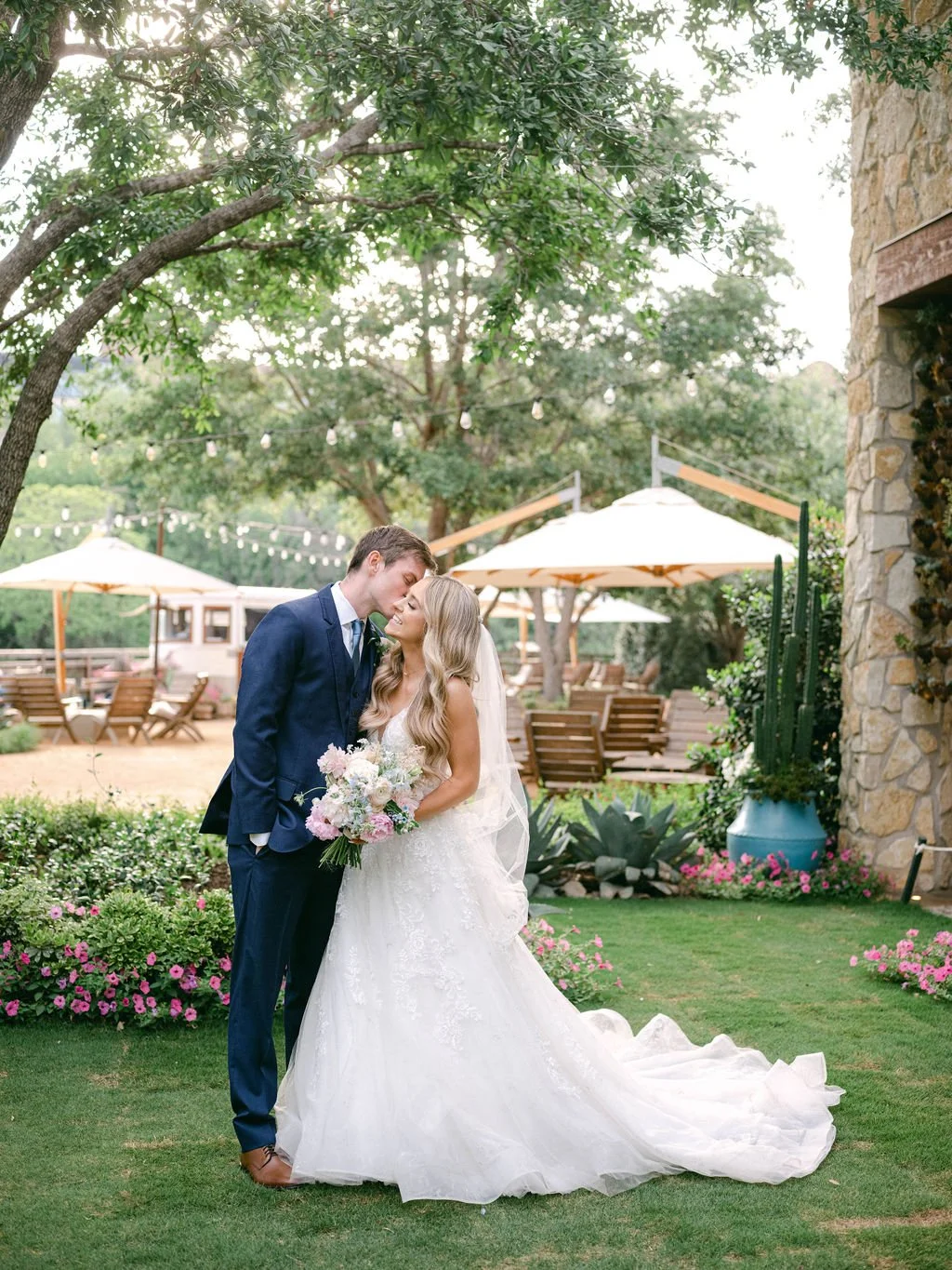 Ellen-Ashton-photography-Dallas-wedding-Photographer-Drover-Hotel-wedding226(1).jpg