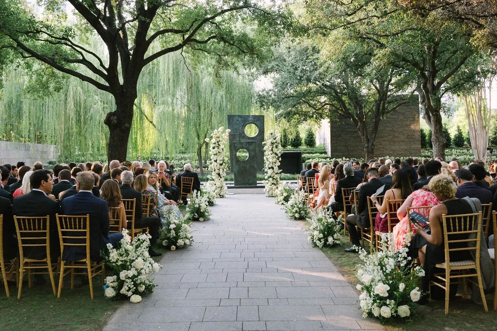 Ellen-Ashton-Photography-Dallas-Wedding-Photographers-Nasher-wedding16.jpg
