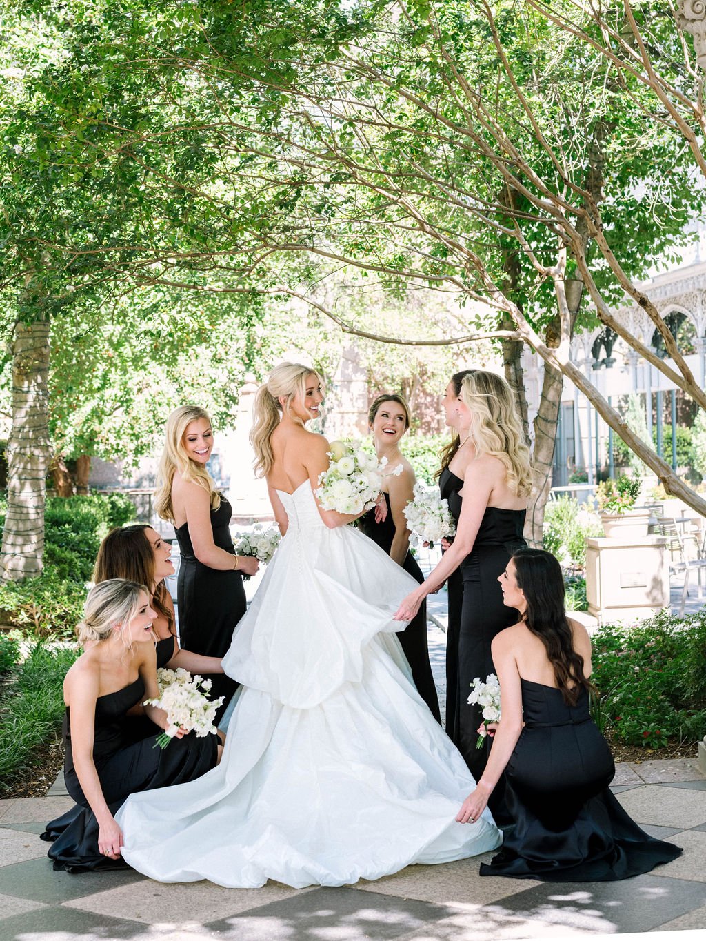 Ellen-Ashton-Photography-Dallas-Wedding-Photographers-Nasher-wedding74.jpg