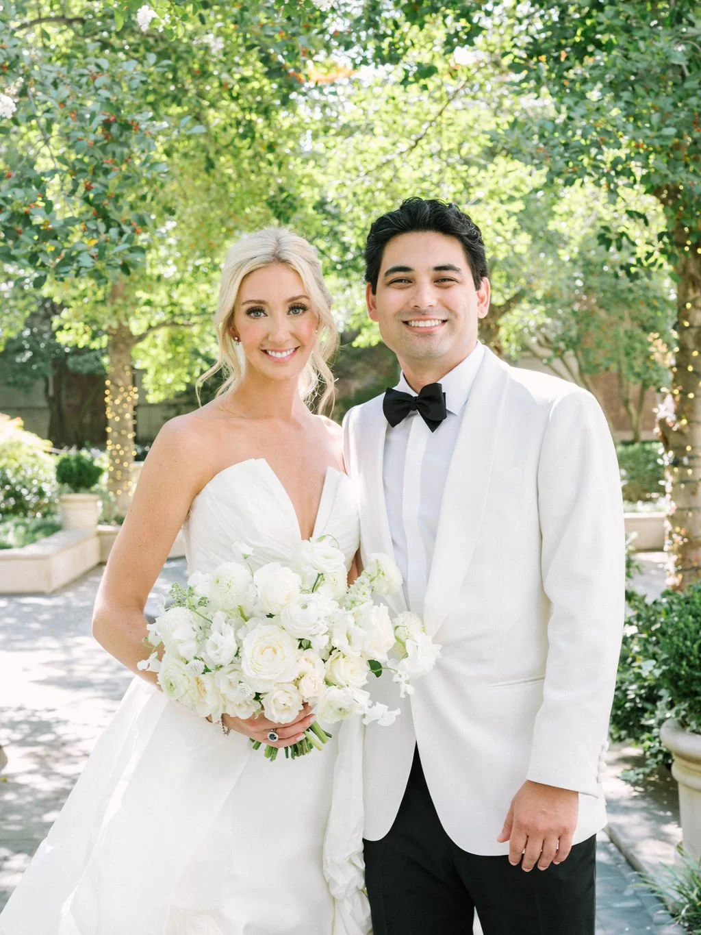 Ellen-Ashton-Photography-Dallas-Wedding-Photographers-Nasher-wedding82.jpg