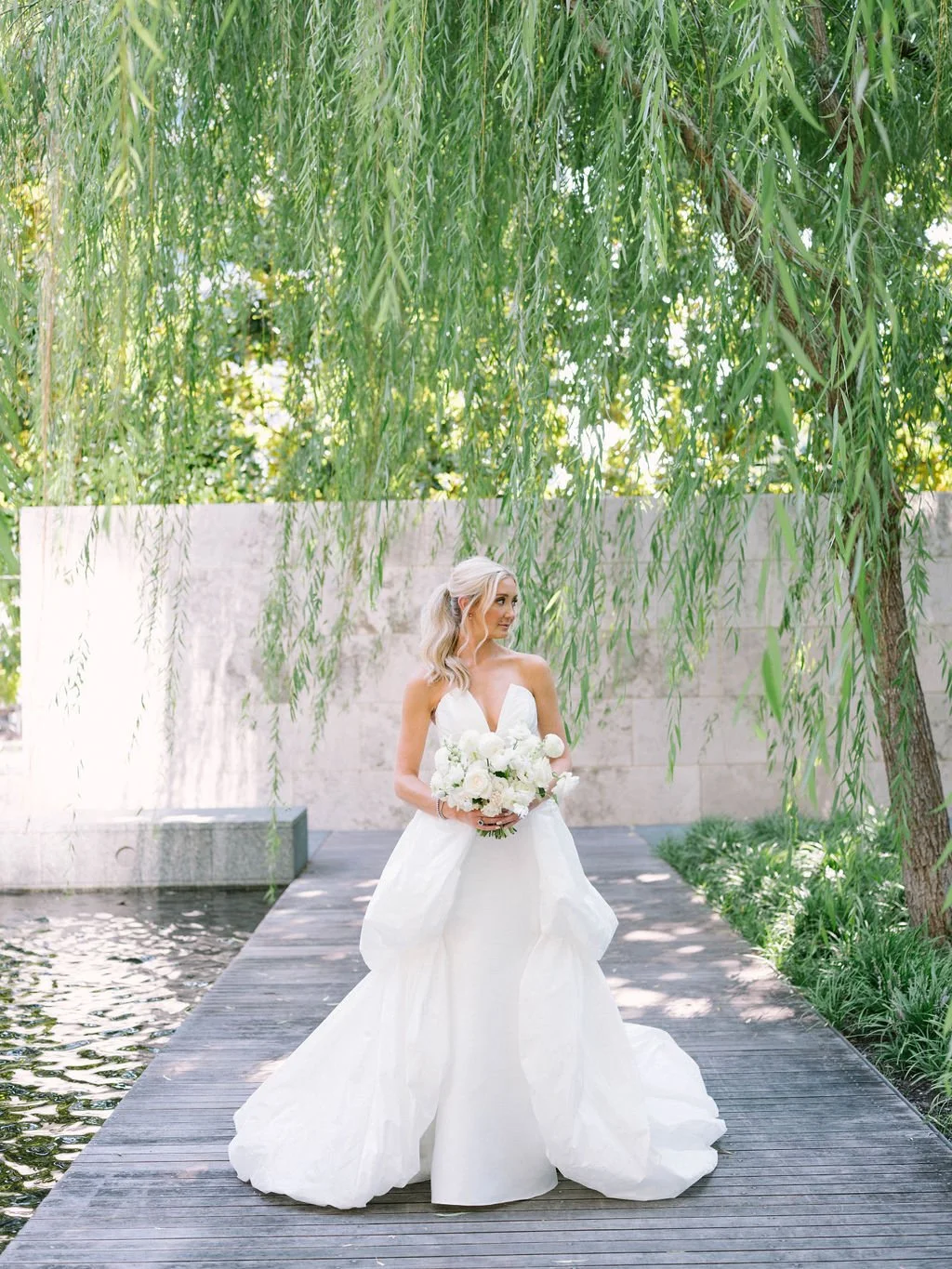 Ellen-Ashton-Photography-Dallas-Wedding-Photographers-Nasher-wedding118.jpg