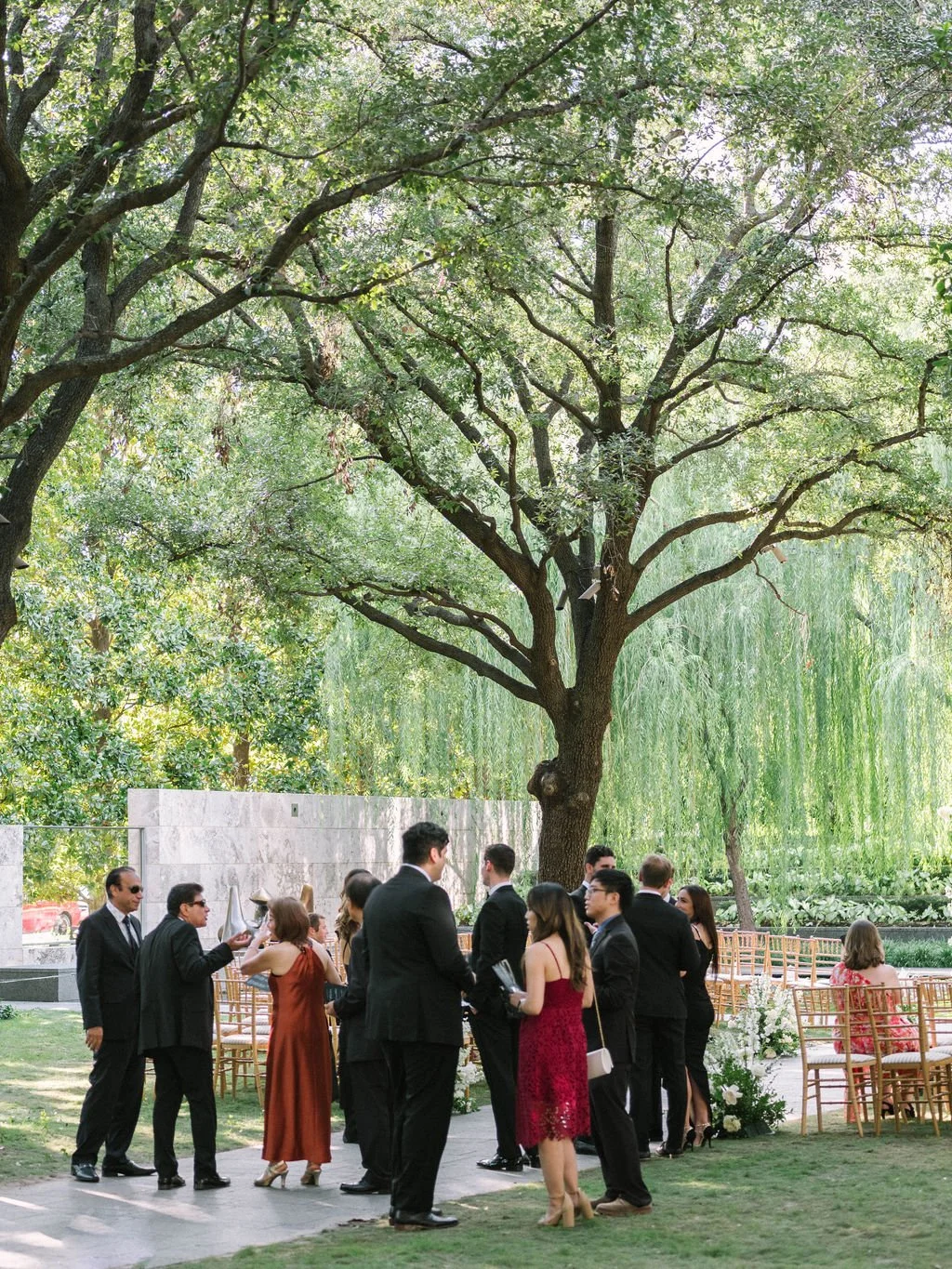 Ellen-Ashton-Photography-Dallas-Wedding-Photographers-Nasher-wedding150.jpg