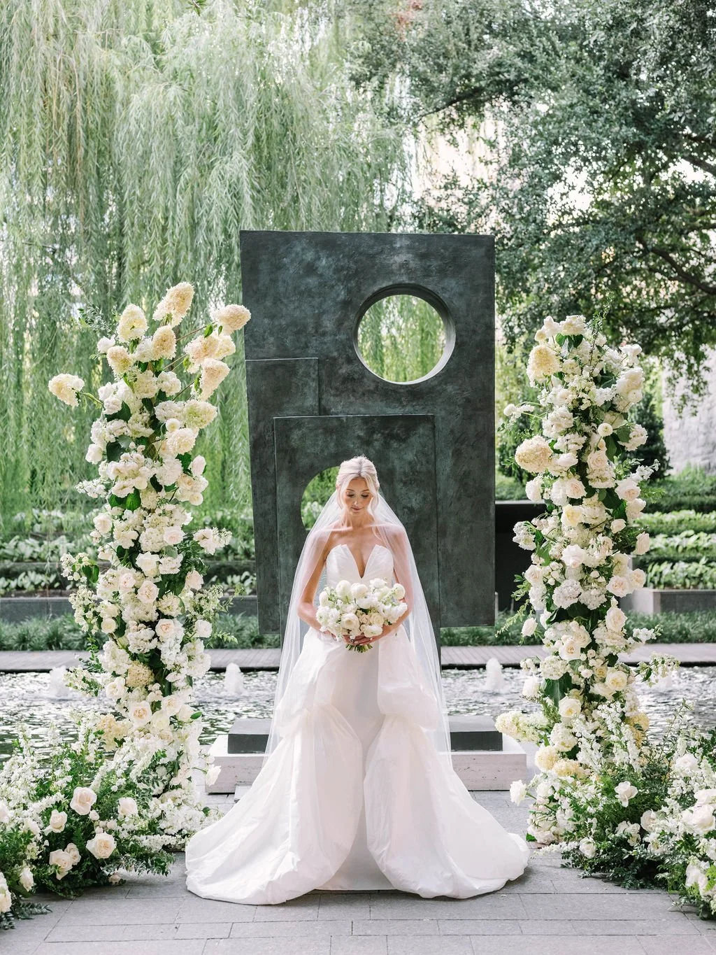 Ellen-Ashton-Photography-Dallas-Wedding-Photographers-Nasher-wedding161.jpg