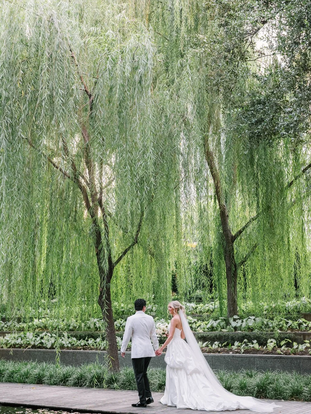 Ellen-Ashton-Photography-Dallas-Wedding-Photographers-Nasher-wedding165.jpg