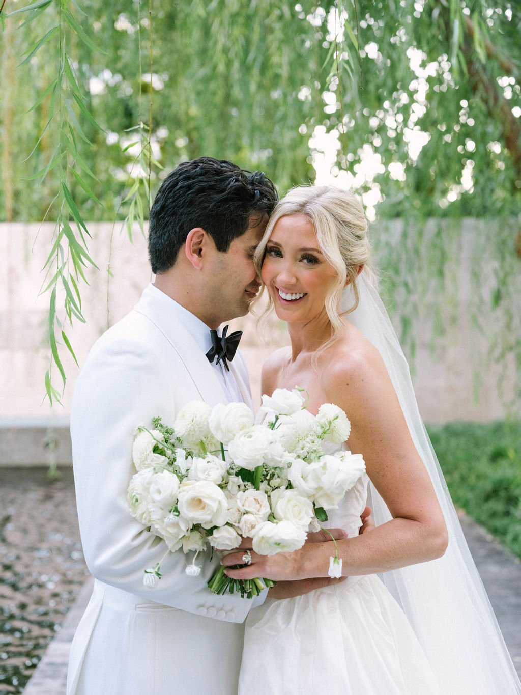 Ellen-Ashton-Photography-Dallas-Wedding-Photographers-Nasher-wedding168.jpg