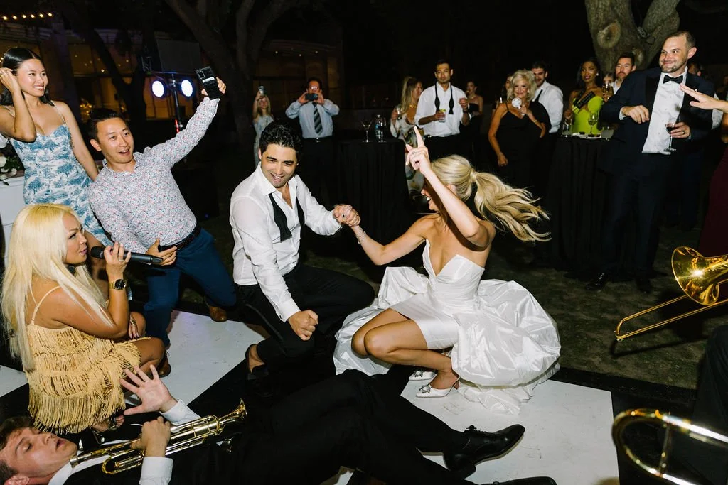 Ellen-Ashton-Photography-Dallas-Wedding-Photographers-Nasher-wedding180.jpg
