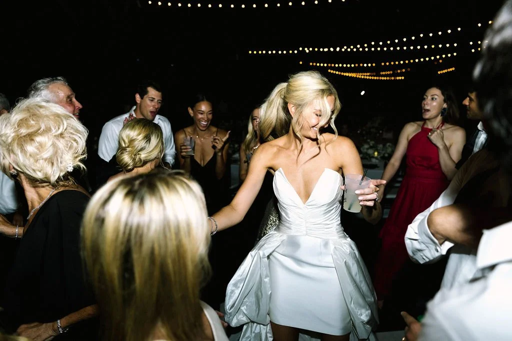 Ellen-Ashton-Photography-Dallas-Wedding-Photographers-Nasher-wedding187.jpg