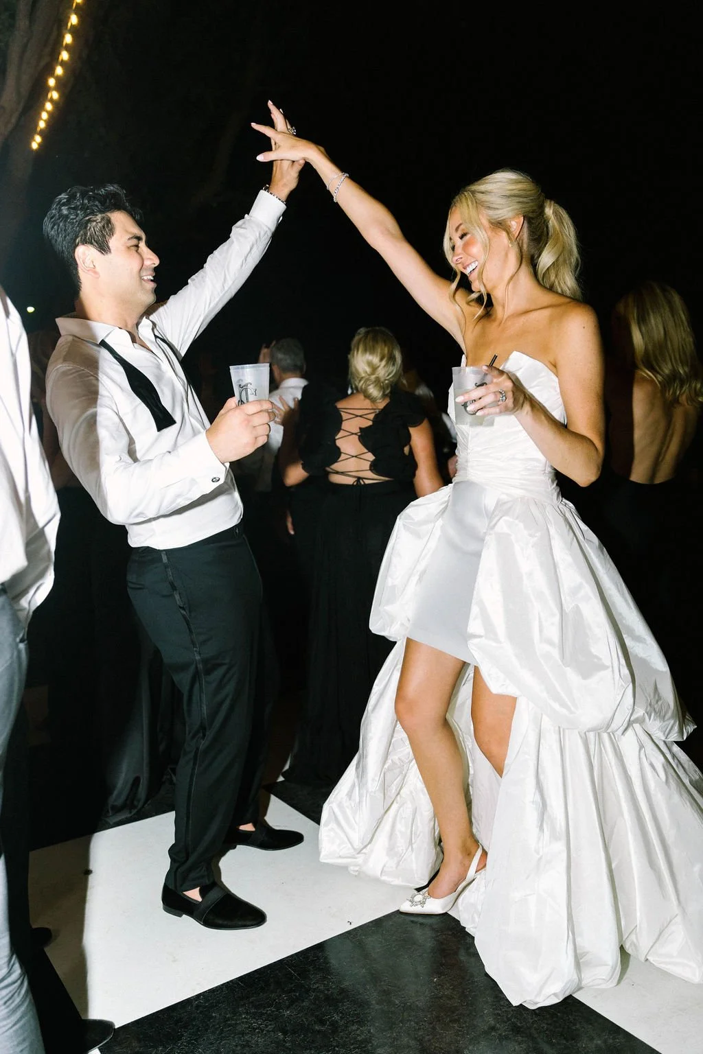 Ellen-Ashton-Photography-Dallas-Wedding-Photographers-Nasher-wedding188.jpg