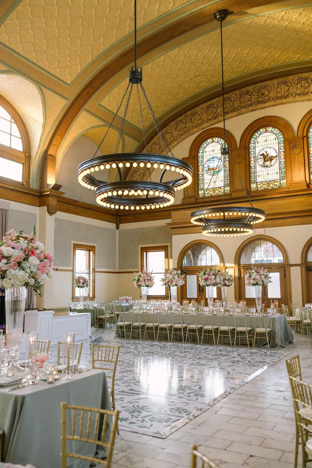 Ellen-Ashton-Photography-Dallas-Wedding-Photographer-Ashton-Depot-Wedding202.jpg