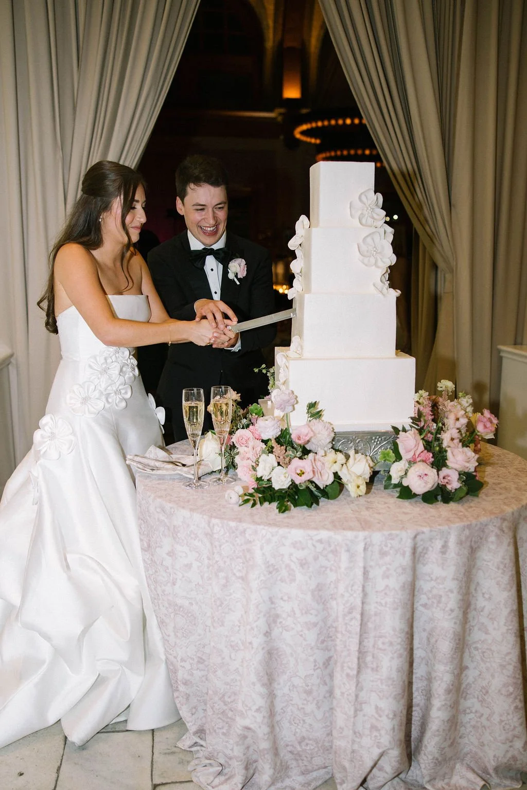 Ellen-Ashton-Photography-Dallas-Wedding-Photographer-Ashton-Depot-Wedding210.jpg