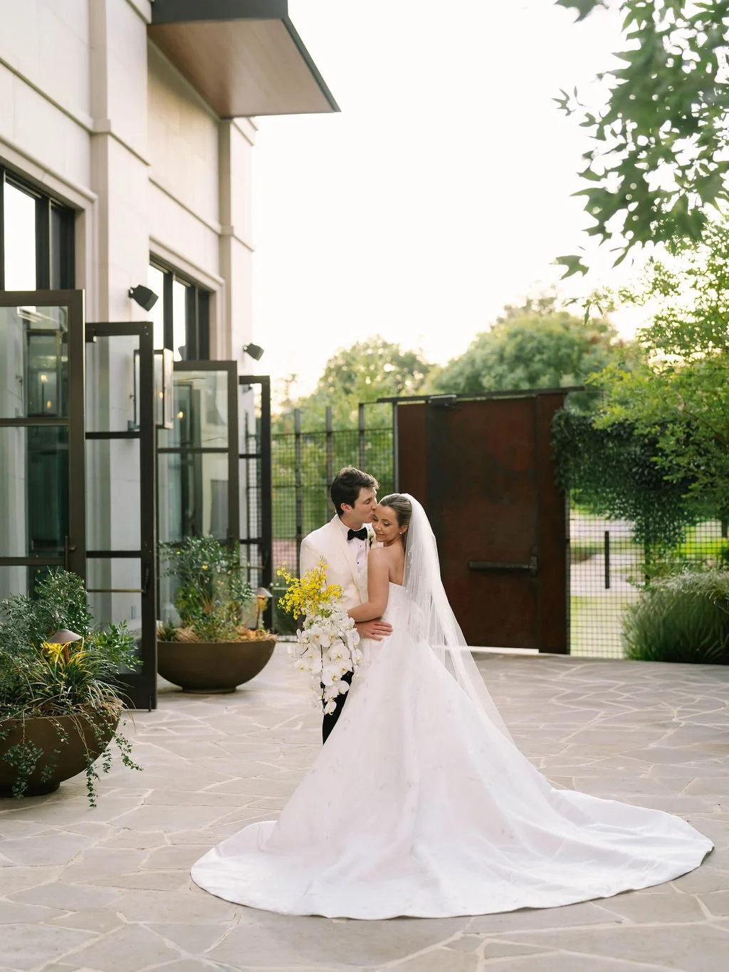 Ellen-Ashton-Photograpy-Dallas-Wedding-Photographer-Bowie-House-Wedding65.jpg