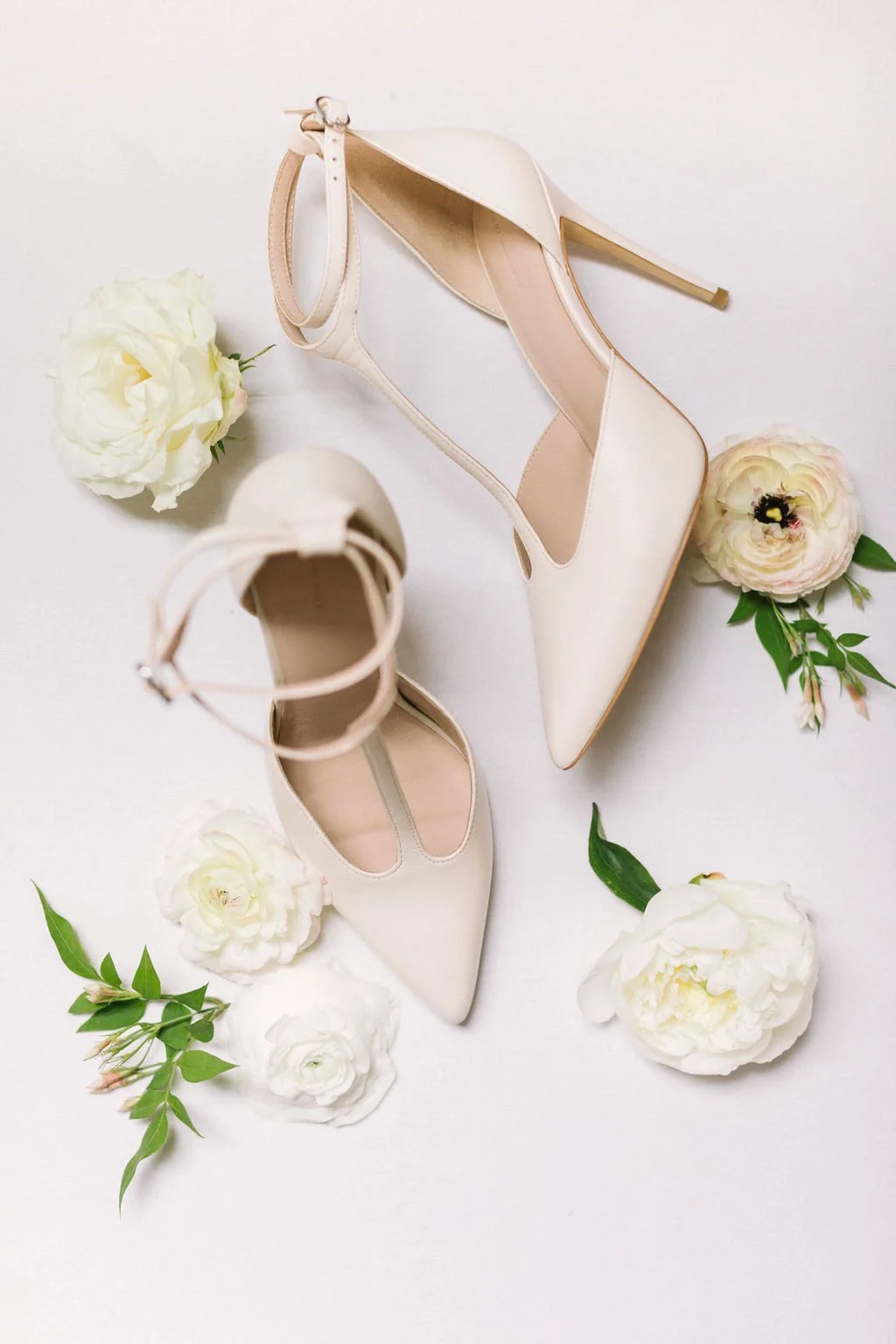 Ellen-Ashton-Photography-Dallas-Wedding-Photographers-Ivory-and-vine-Weddings-6.jpg