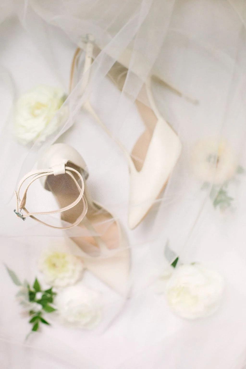 Ellen-Ashton-Photography-Dallas-Wedding-Photographers-Ivory-and-vine-Weddings-11.jpg