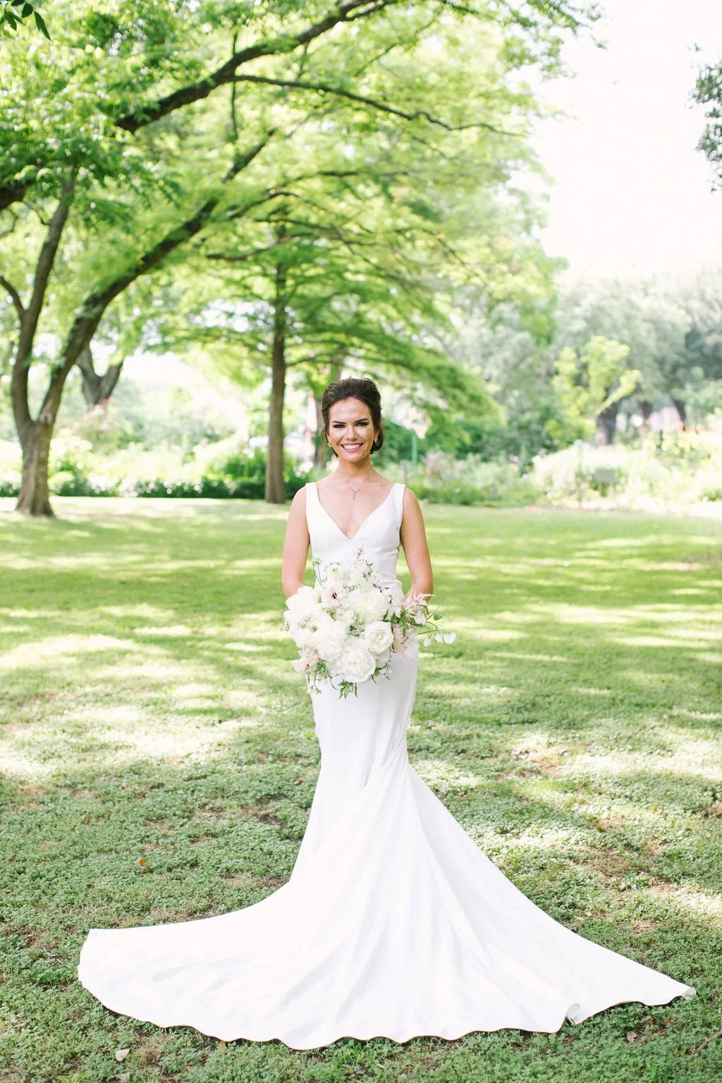 Ellen-Ashton-Photography-Dallas-Wedding-Photographers-Ivory-and-vine-Weddings-283.jpg
