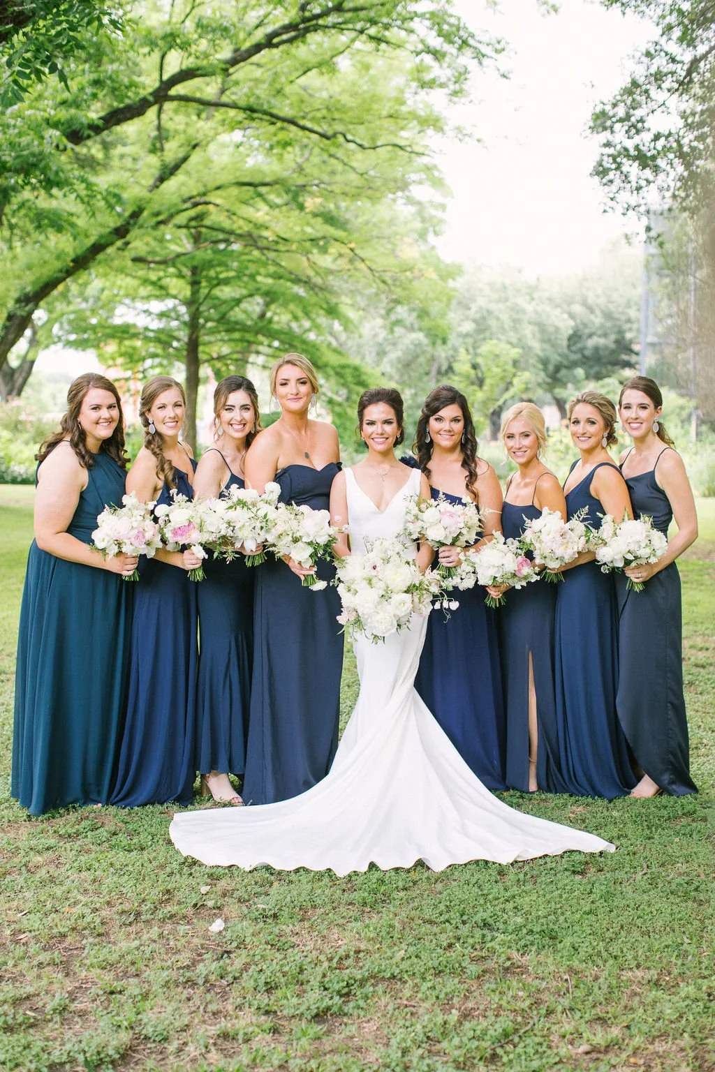Ellen-Ashton-Photography-Dallas-Wedding-Photographers-Ivory-and-vine-Weddings-301.jpg