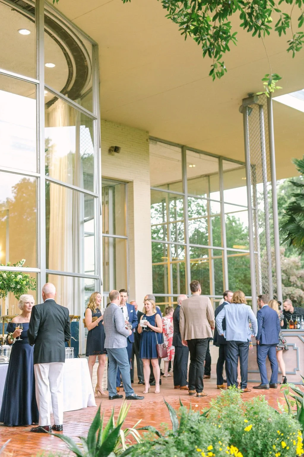 Ellen-Ashton-Photography-Dallas-Wedding-Photographers-Ivory-and-vine-Weddings-902.jpg