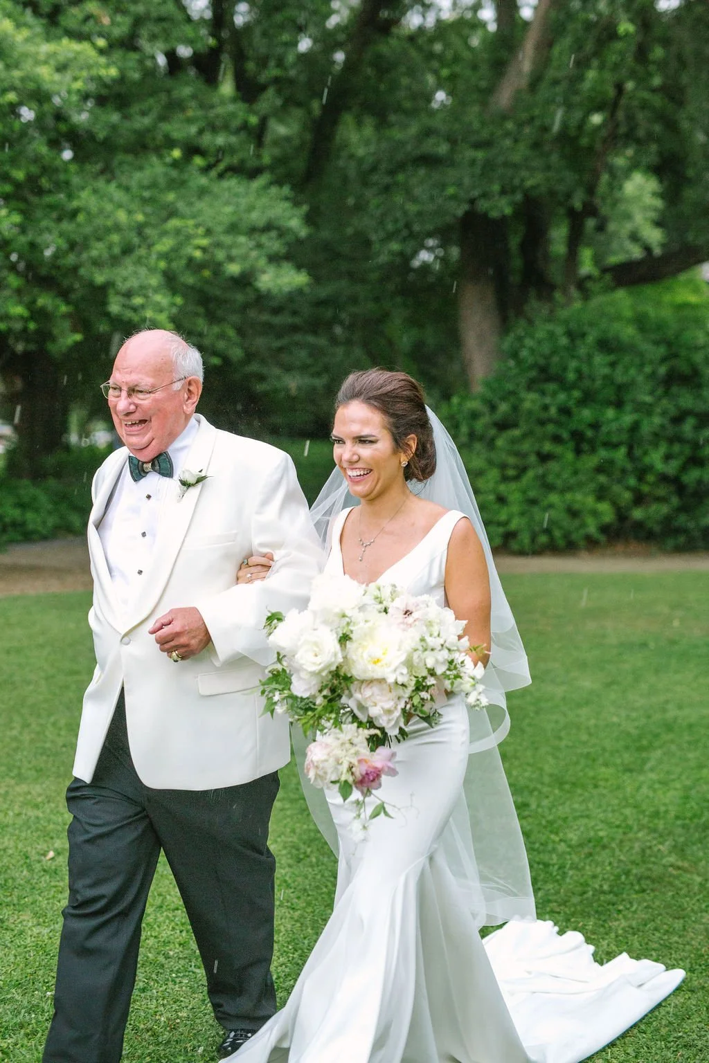 Ellen-Ashton-Photography-Dallas-Wedding-Photographers-Ivory-and-vine-Weddings-915.jpg
