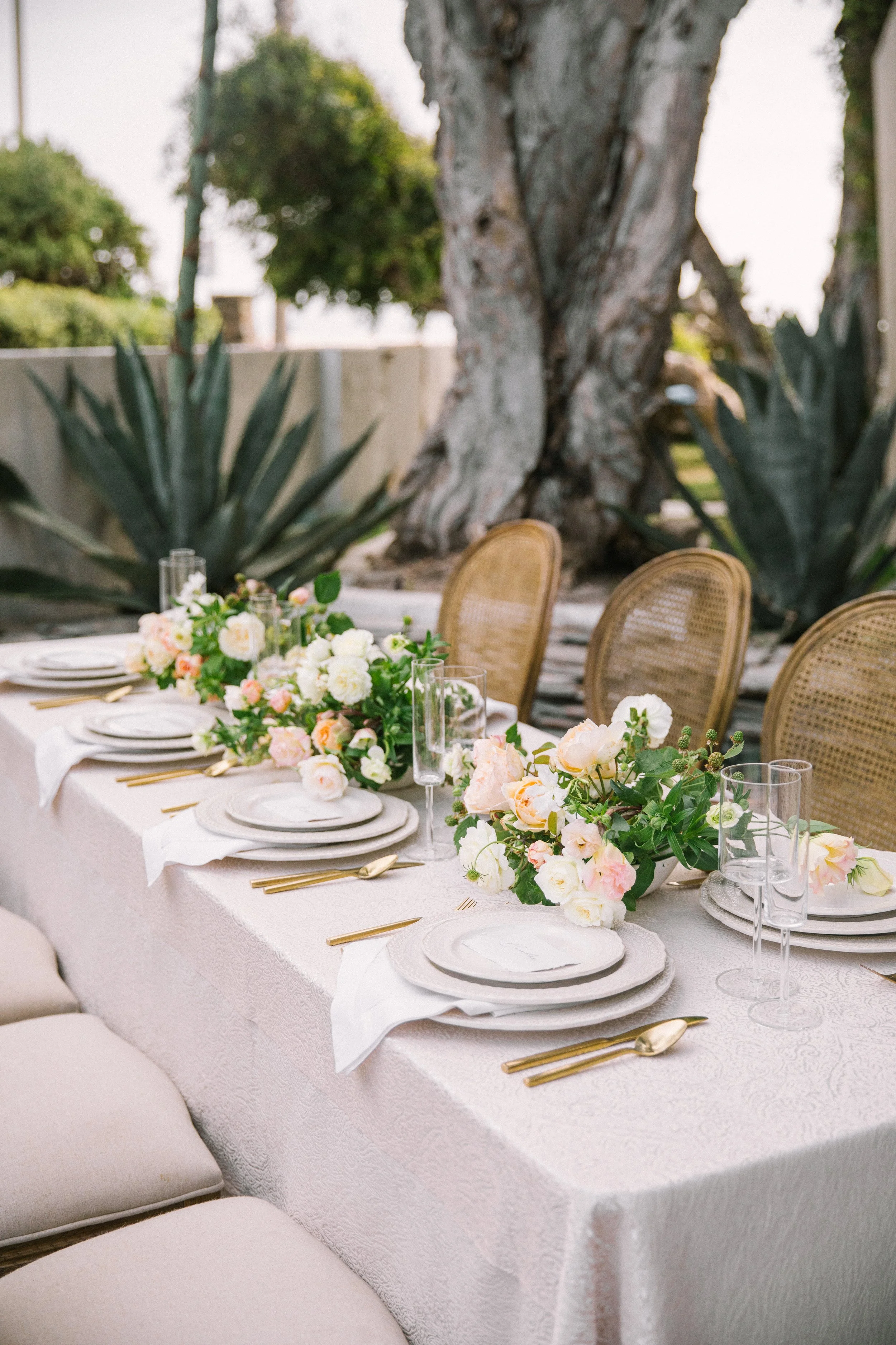 Ellen-Ashton-Photography-California-Wedding-Photographer-Malibu-Rocky-Oaks-Girt-and-Gold10.jpg
