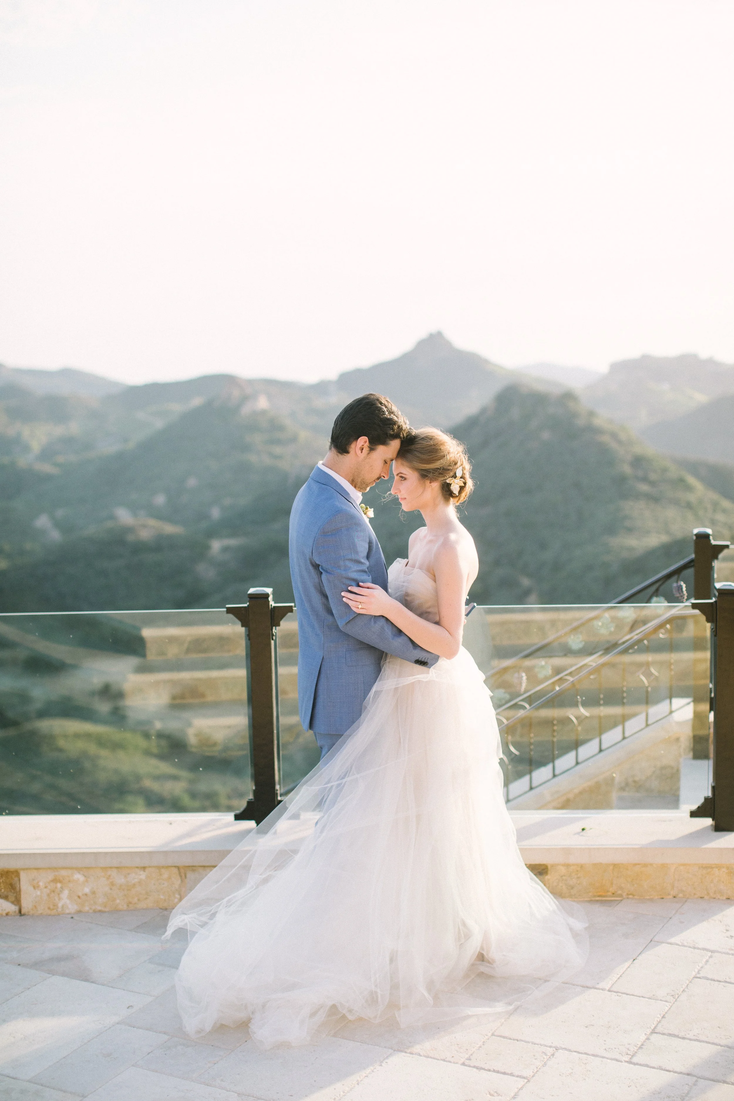 Ellen-Ashton-Photography-California-Wedding-Photographers-Malibu-Rocky-Oaks-Girt-and-Gold4o97.jpg