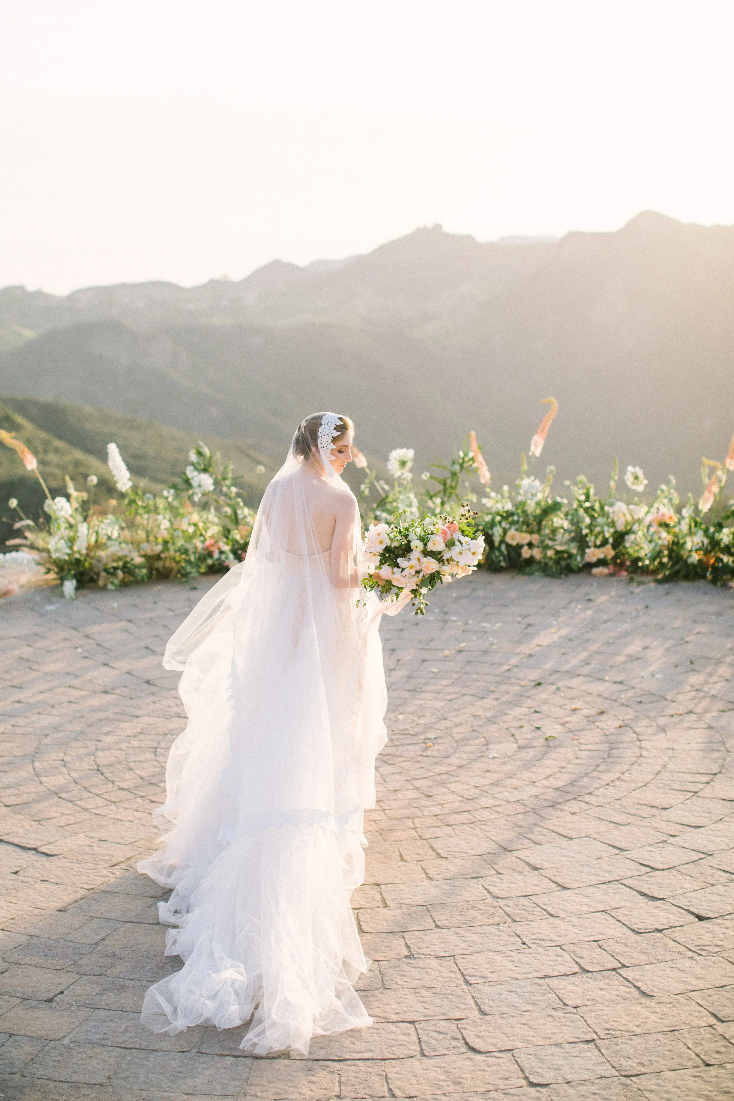 Ellen-Ashton-Photography-California-Wedding-Photographers-Malibu-Rocky-Oaks-Girt-and-Gold111.jpg